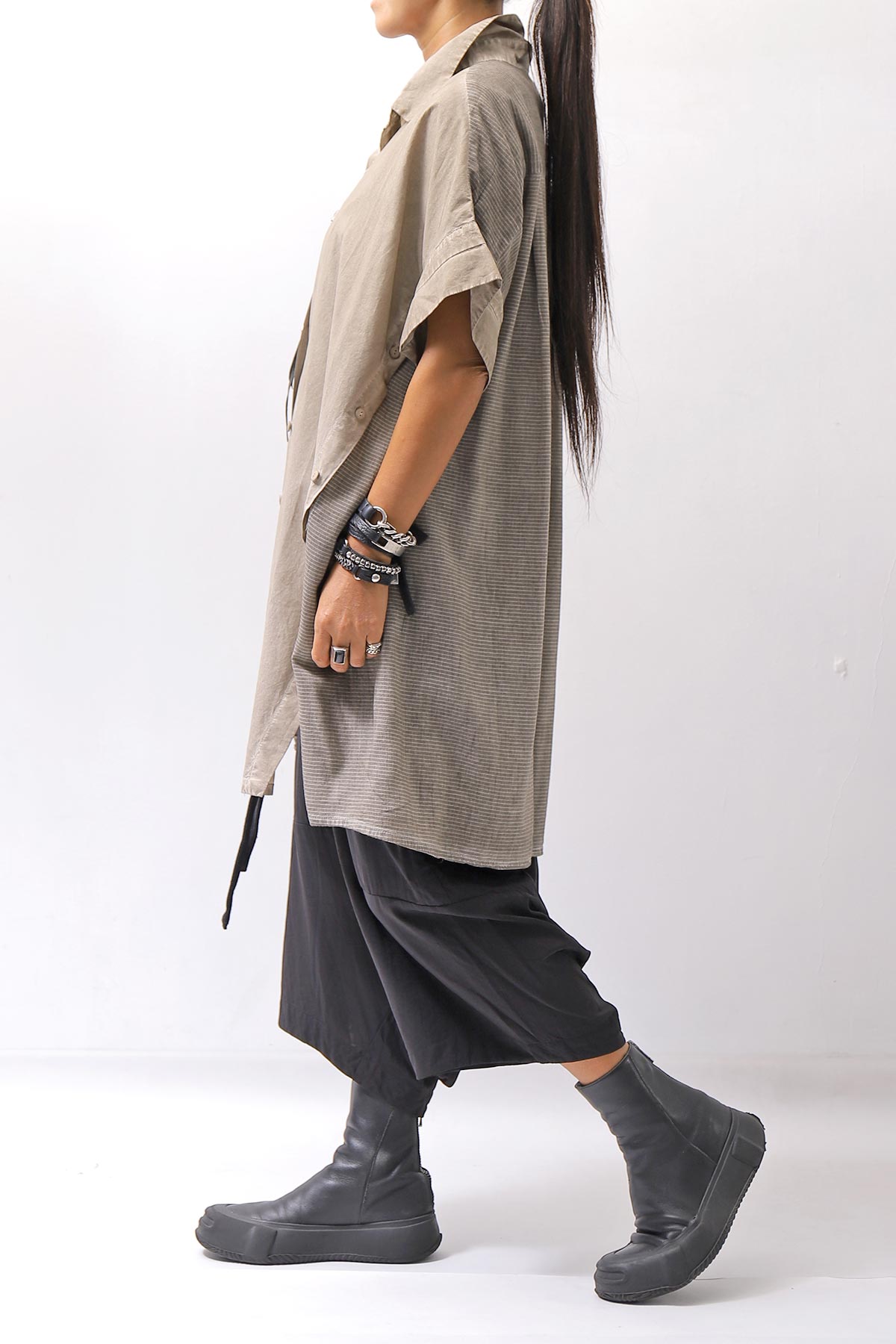 【studio b3】 SIDE SLIT BUTTON HALF SLEEVE SHIRT NB2078_SAND OLD DYE