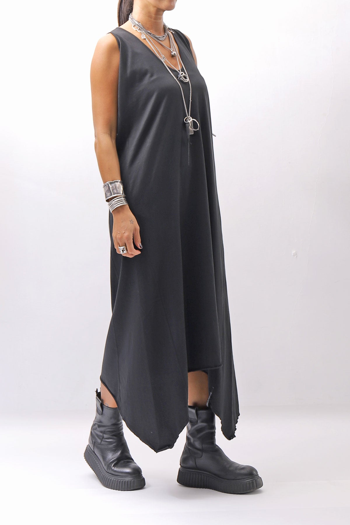 【Primordial is Primitive】 SLEEVELESS LONG DRESS 533RO_BLACK