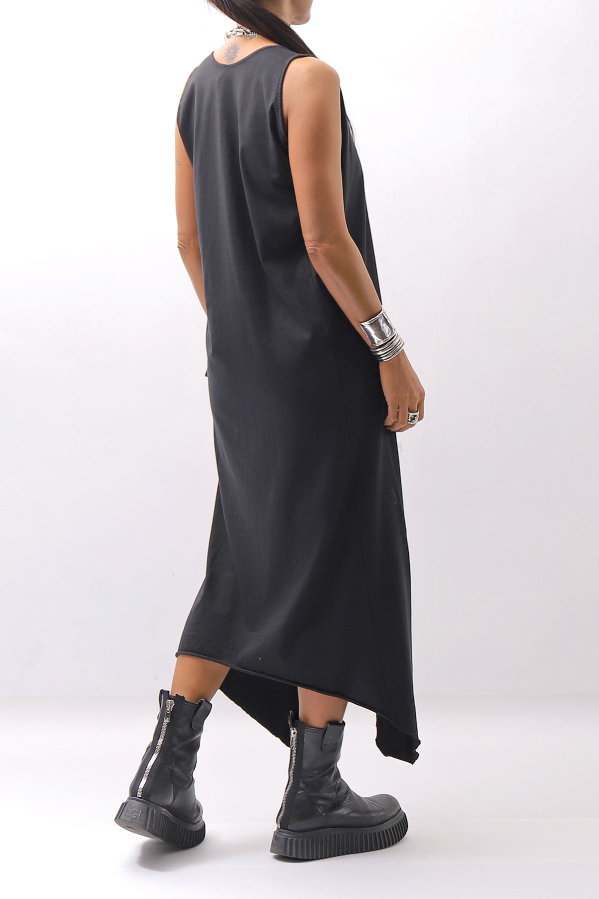 【Primordial is Primitive】 SLEEVELESS LONG DRESS 533RO_BLACK