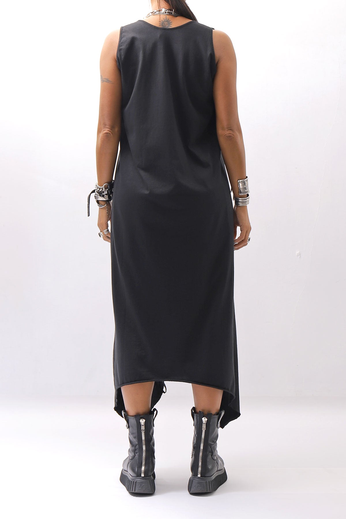 【Primordial is Primitive】 SLEEVELESS LONG DRESS 533RO_BLACK