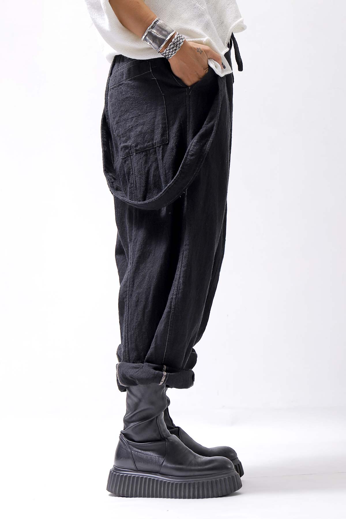 【bajra】 UNISEX LINEN SHOULDER PANTS 148QP03_BLACK