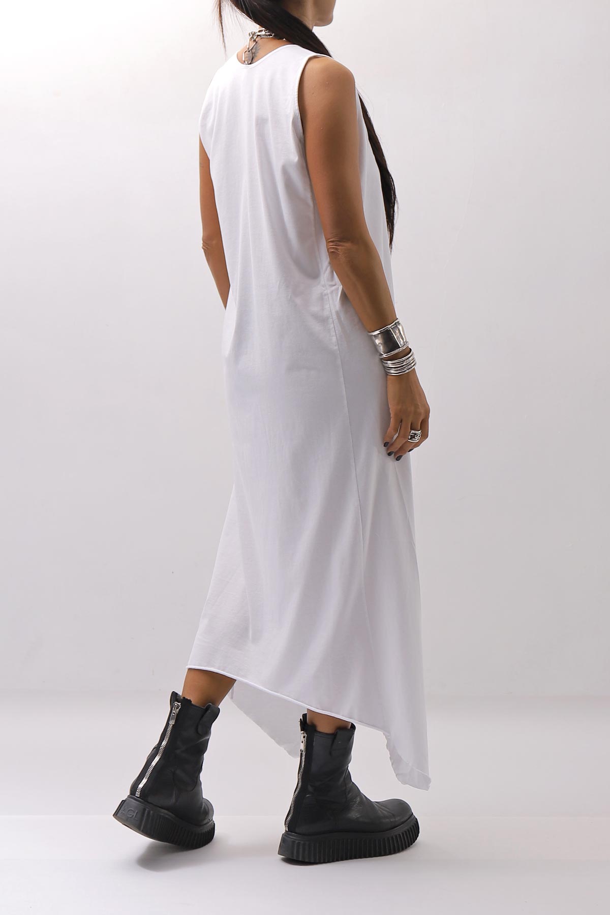 【Primordial is Primitive】 SLEEVELESS LONG DRESS 533RO_WHITE
