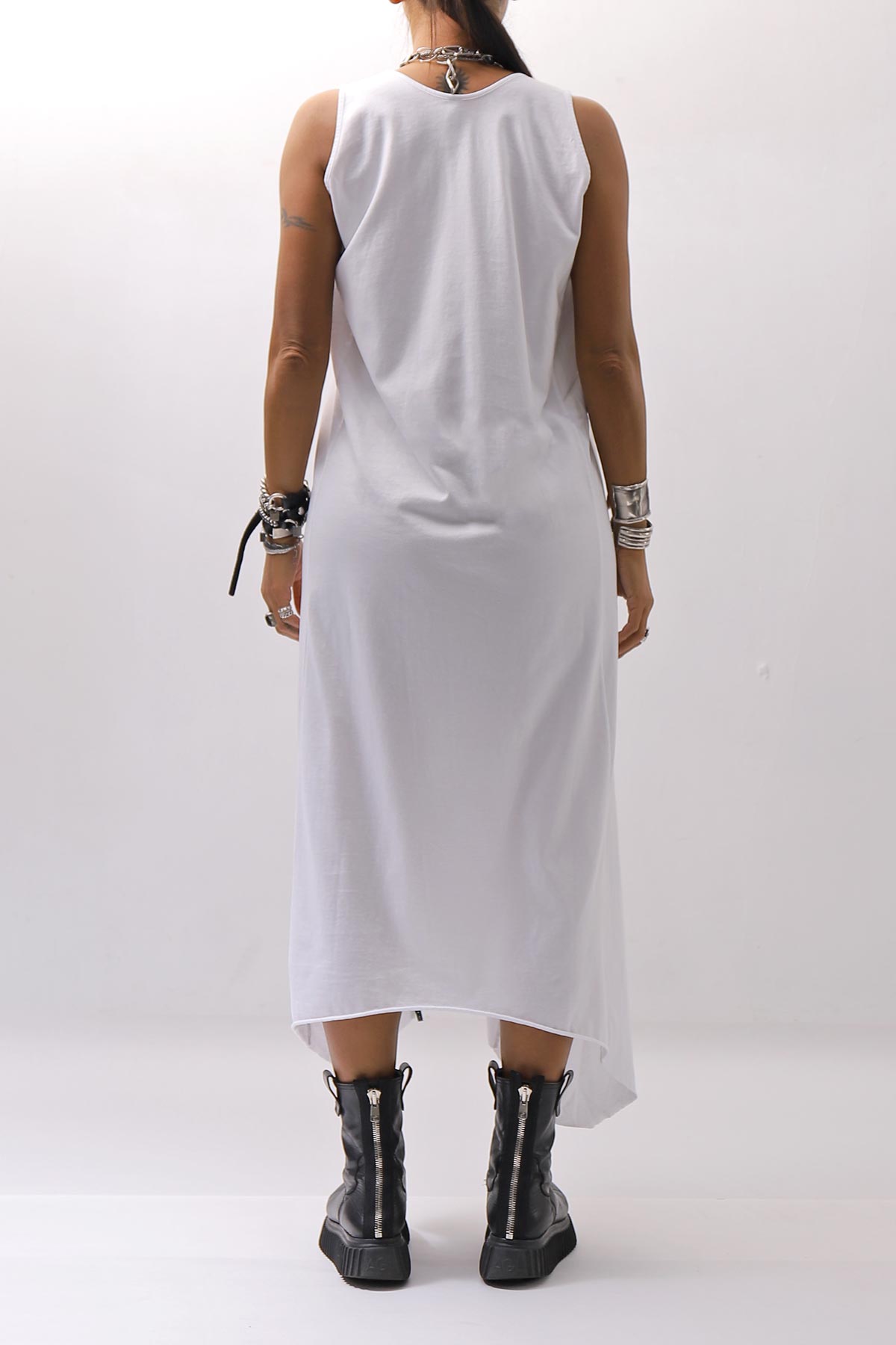【Primordial is Primitive】 SLEEVELESS LONG DRESS 533RO_WHITE