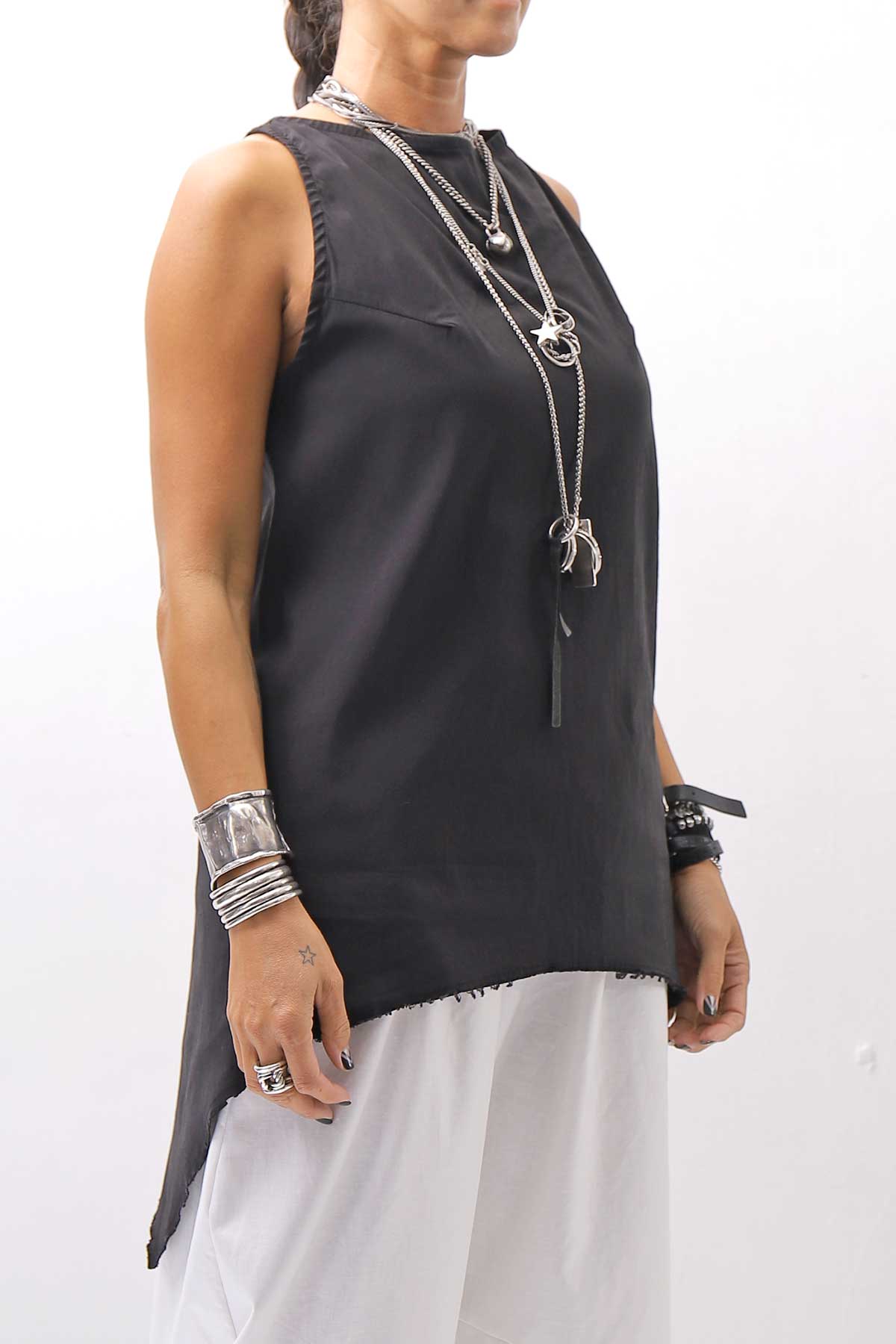 【Primordial is Primitive】 BACK CROSSED TANK TOP 413AL_BLACK