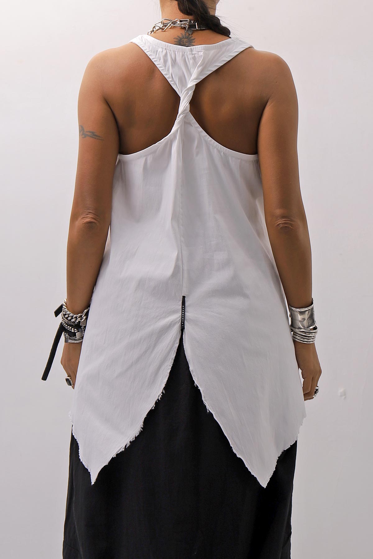 【Primordial is Primitive】 BACK CROSSED TANK TOP 413AL_WHITE