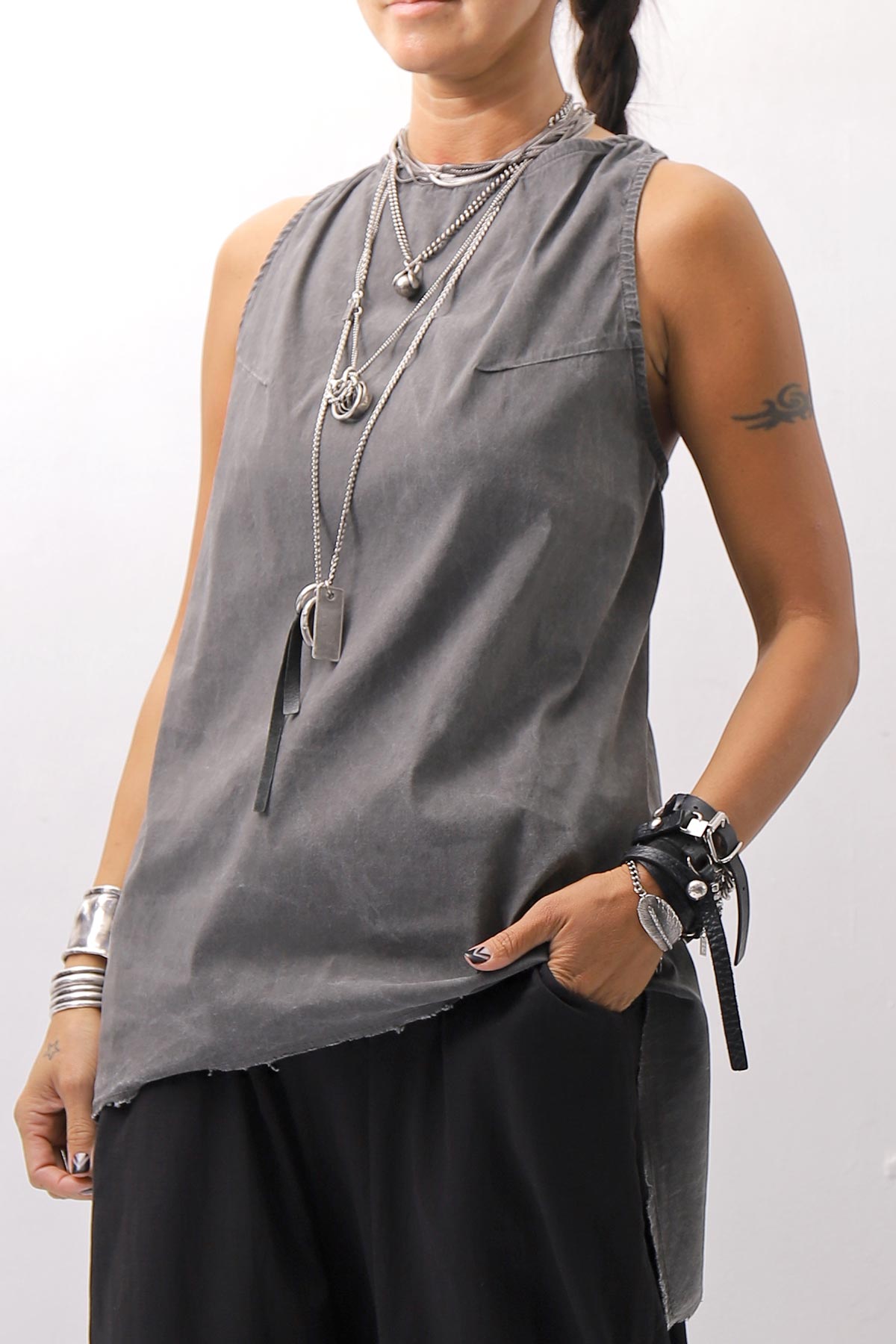 【Primordial is Primitive】 BACK CROSSED TANK TOP 413AL_GREY WASH