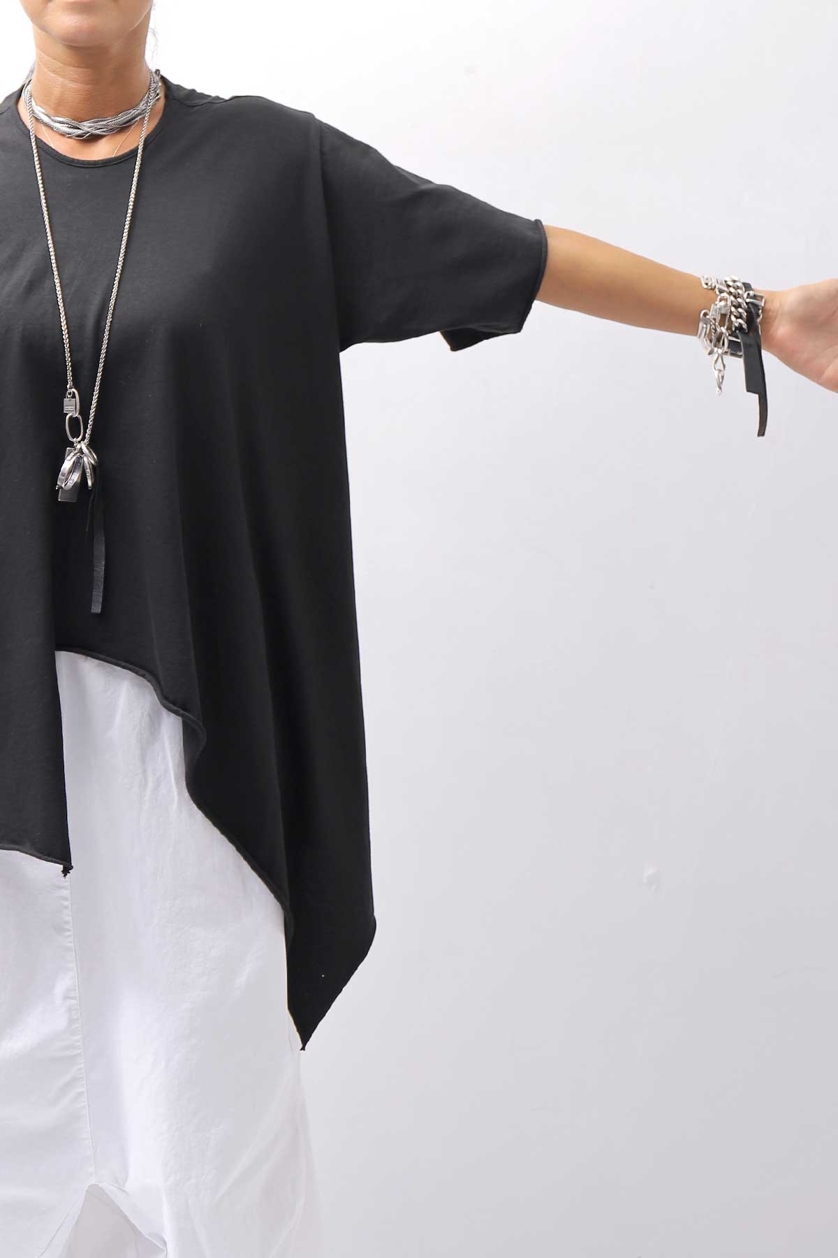 【Primordial is Primitive】 ASYMMETRY COTTON TEE 253RO/CC_BLACK