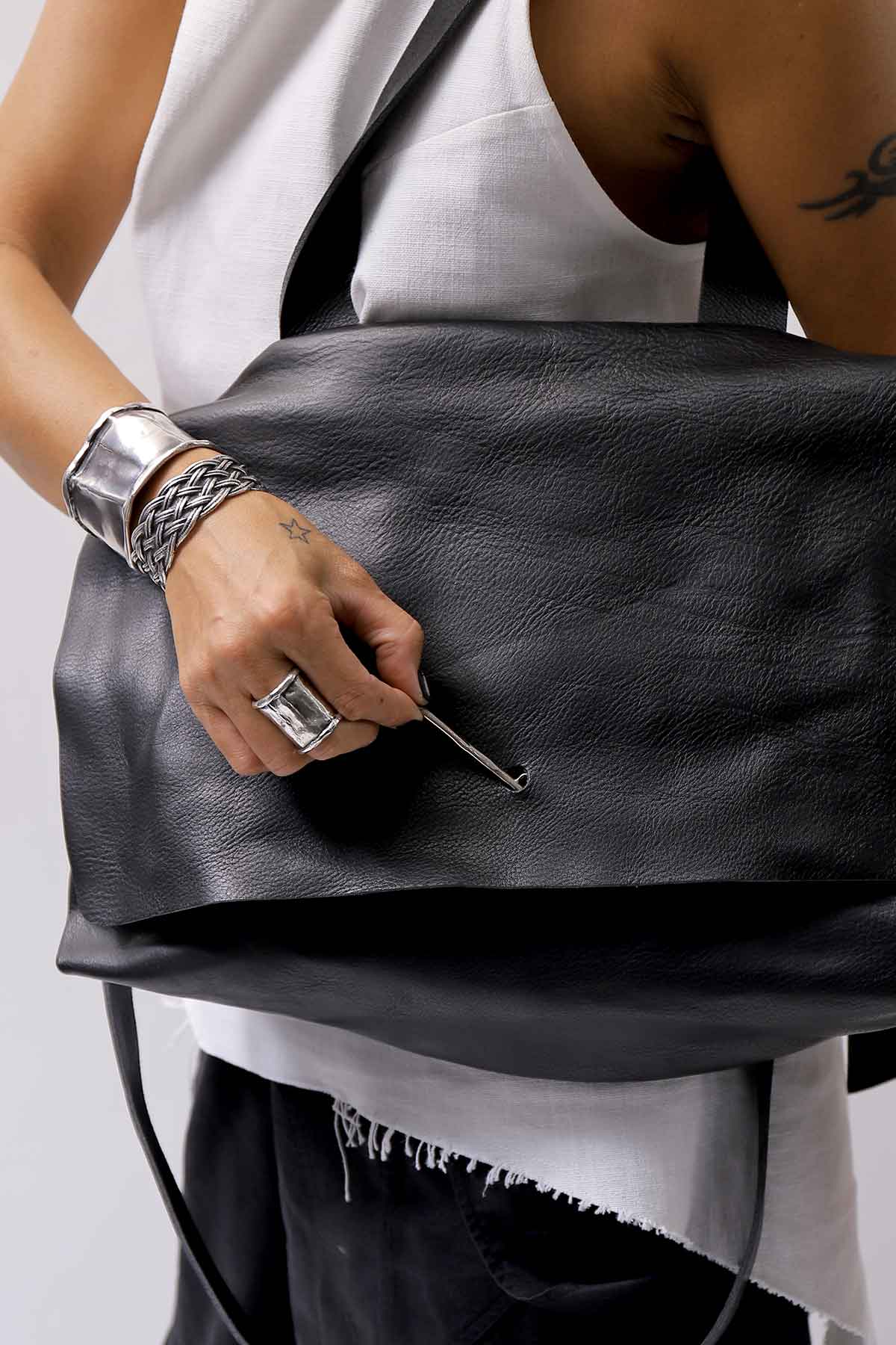 【DANIELE BASTA】 2WAY FLAP SHOULDER BAG_BLACK