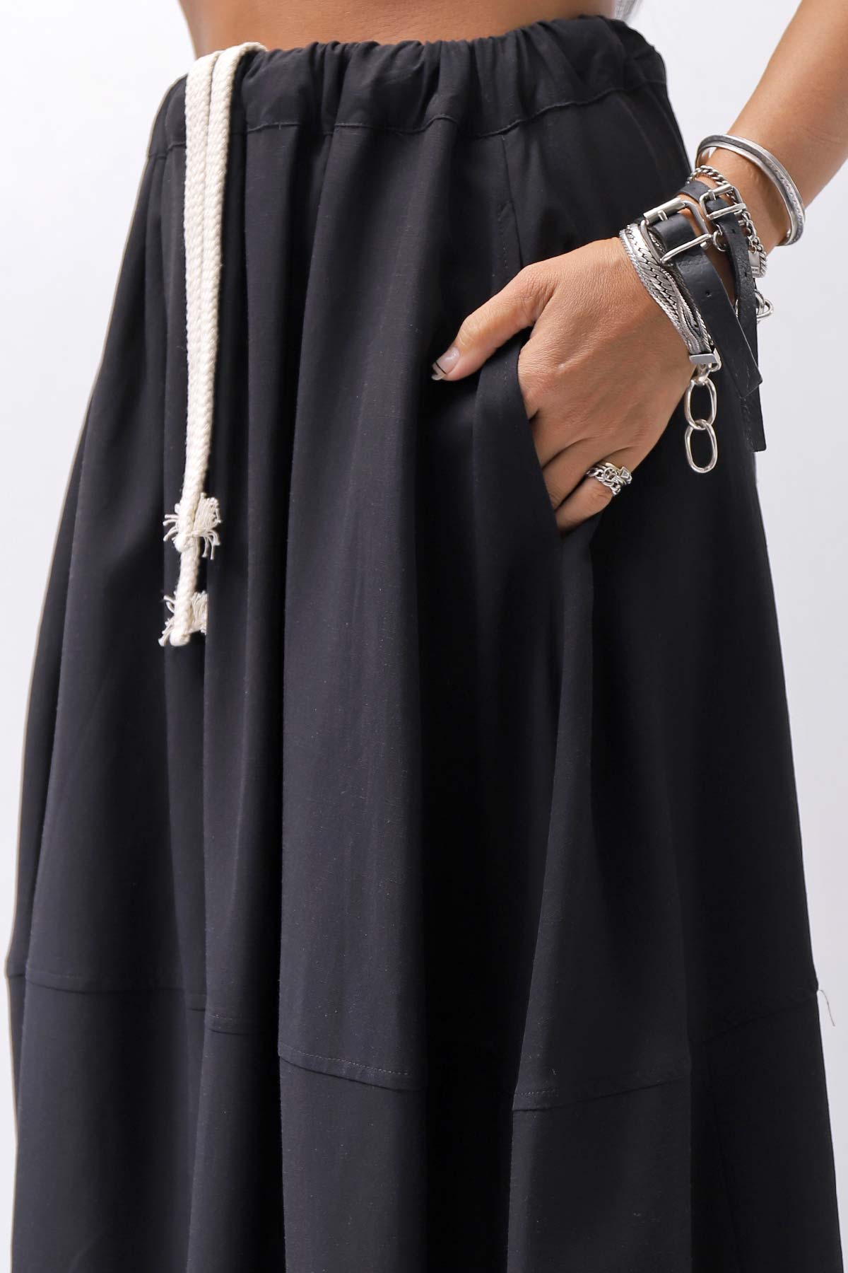 【NOSTRASANTISSIMA】 FRONT BALLOON SKIRT G145_BLACK