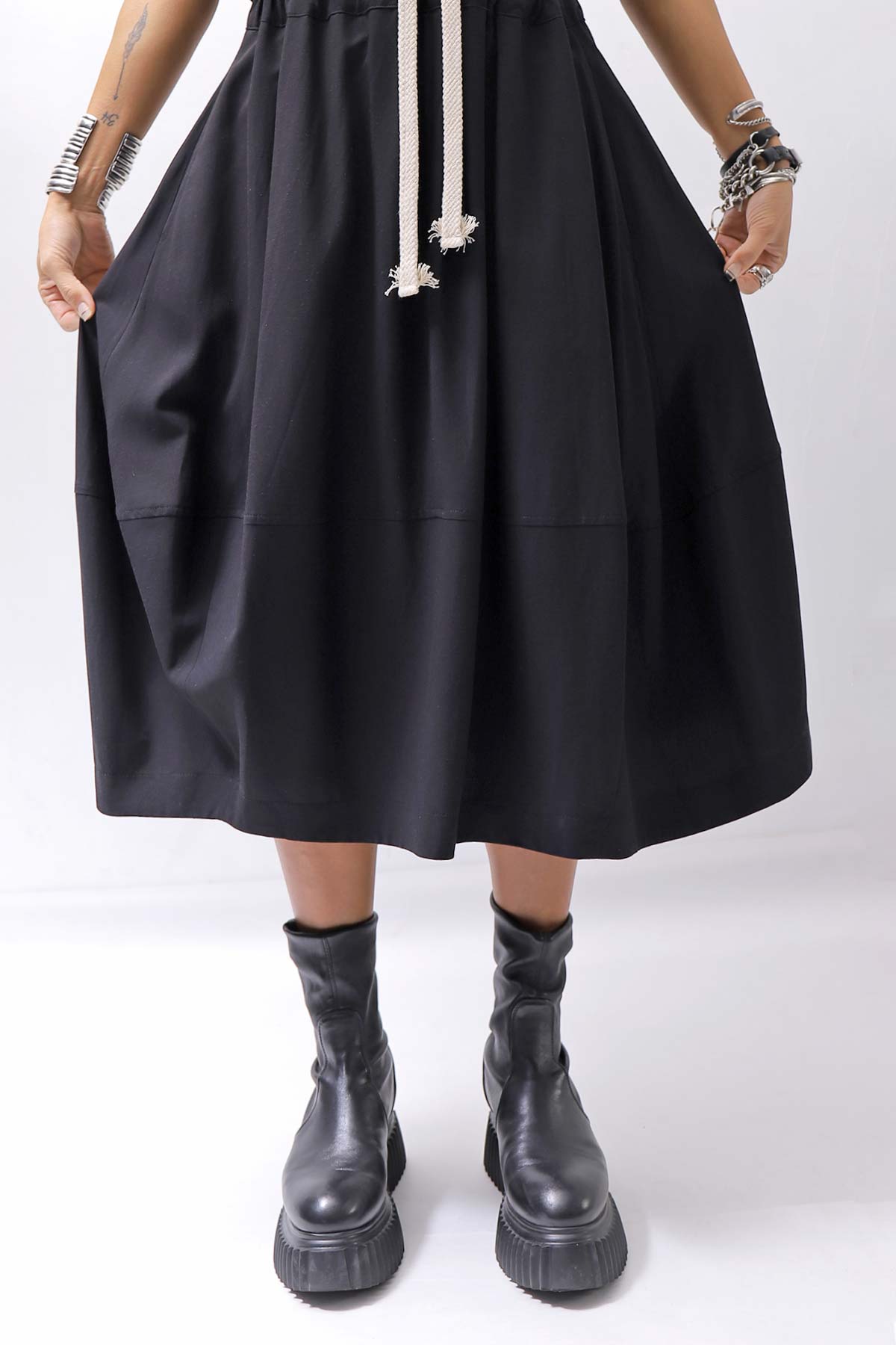【NOSTRASANTISSIMA】 FRONT BALLOON SKIRT G145_BLACK