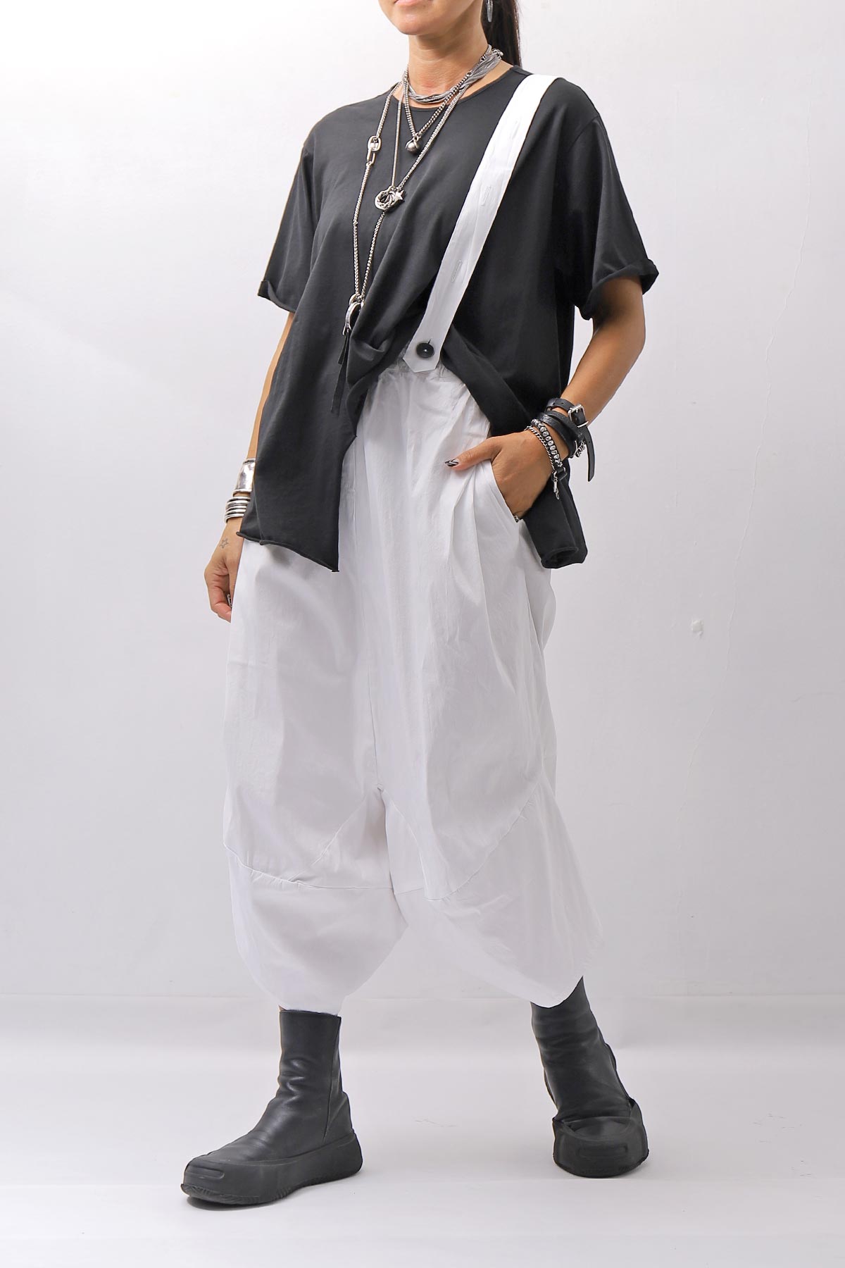 【Primordial is Primitive】 UNISEX ASYMMETRY COTTON PANTS 722AL_WHITE