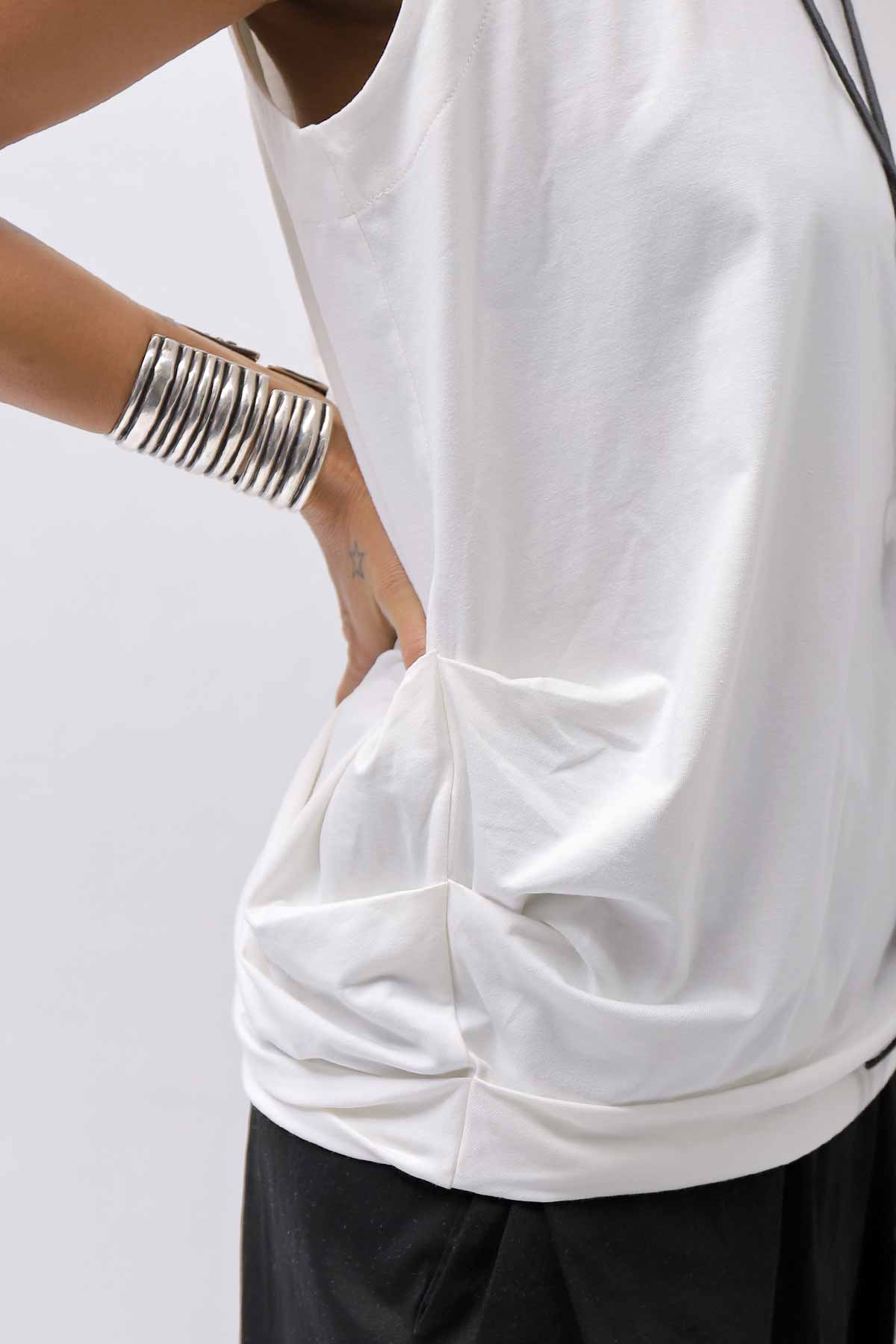【NOSTRASANTISSIMA】 SIDE TACK SLEEVE-LESS TOP TS02_WHITE