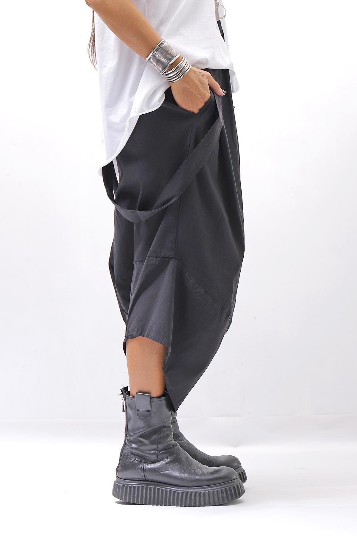 【Primordial is Primitive】 UNISEX ASYMMETRY COTTON PANTS 722AL_BLACK
