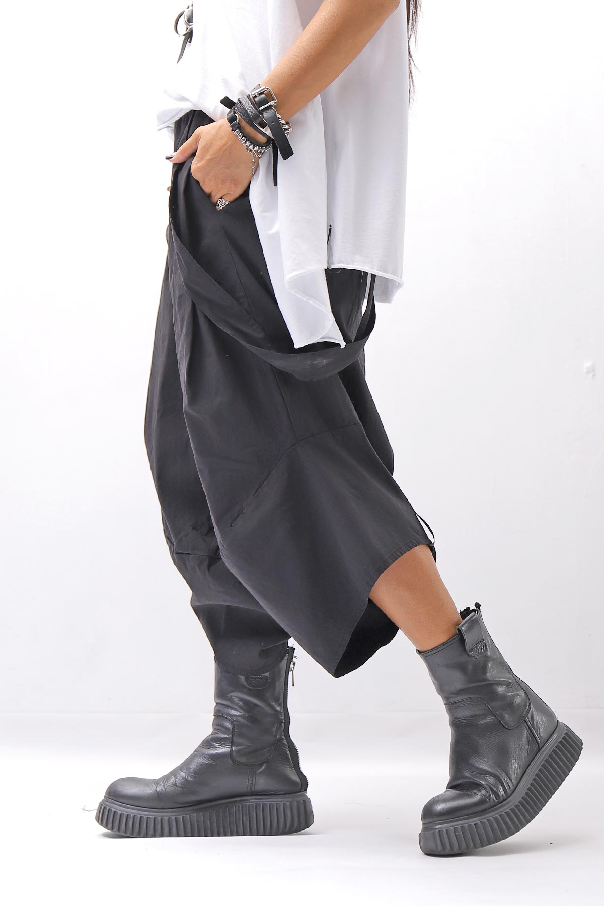 【Primordial is Primitive】 UNISEX ASYMMETRY COTTON PANTS 722AL_BLACK