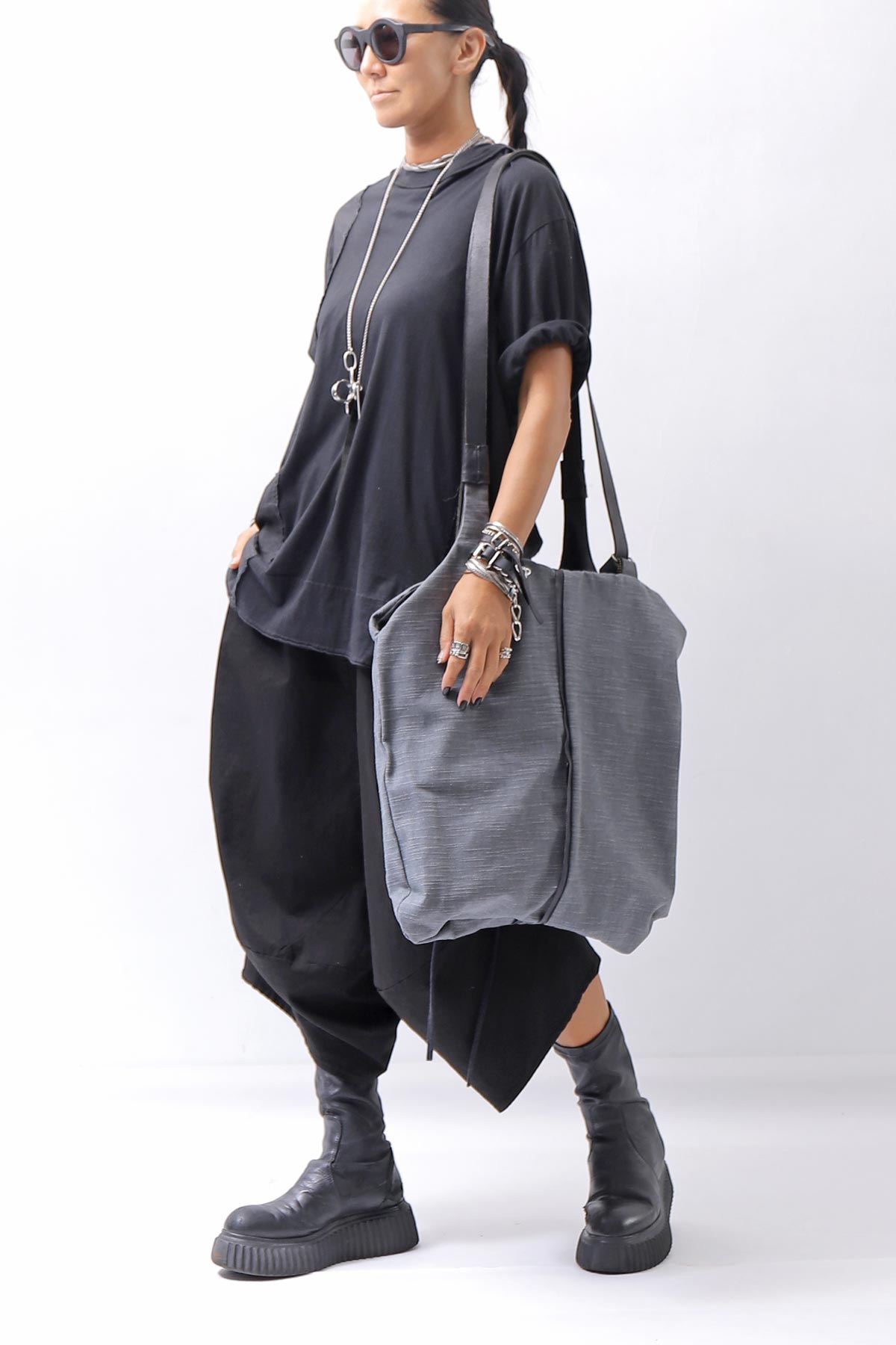 【DANIELE BASTA】 MULTIWAY REVERSIBLE LONG STRAP TOTE BAG_BLACK