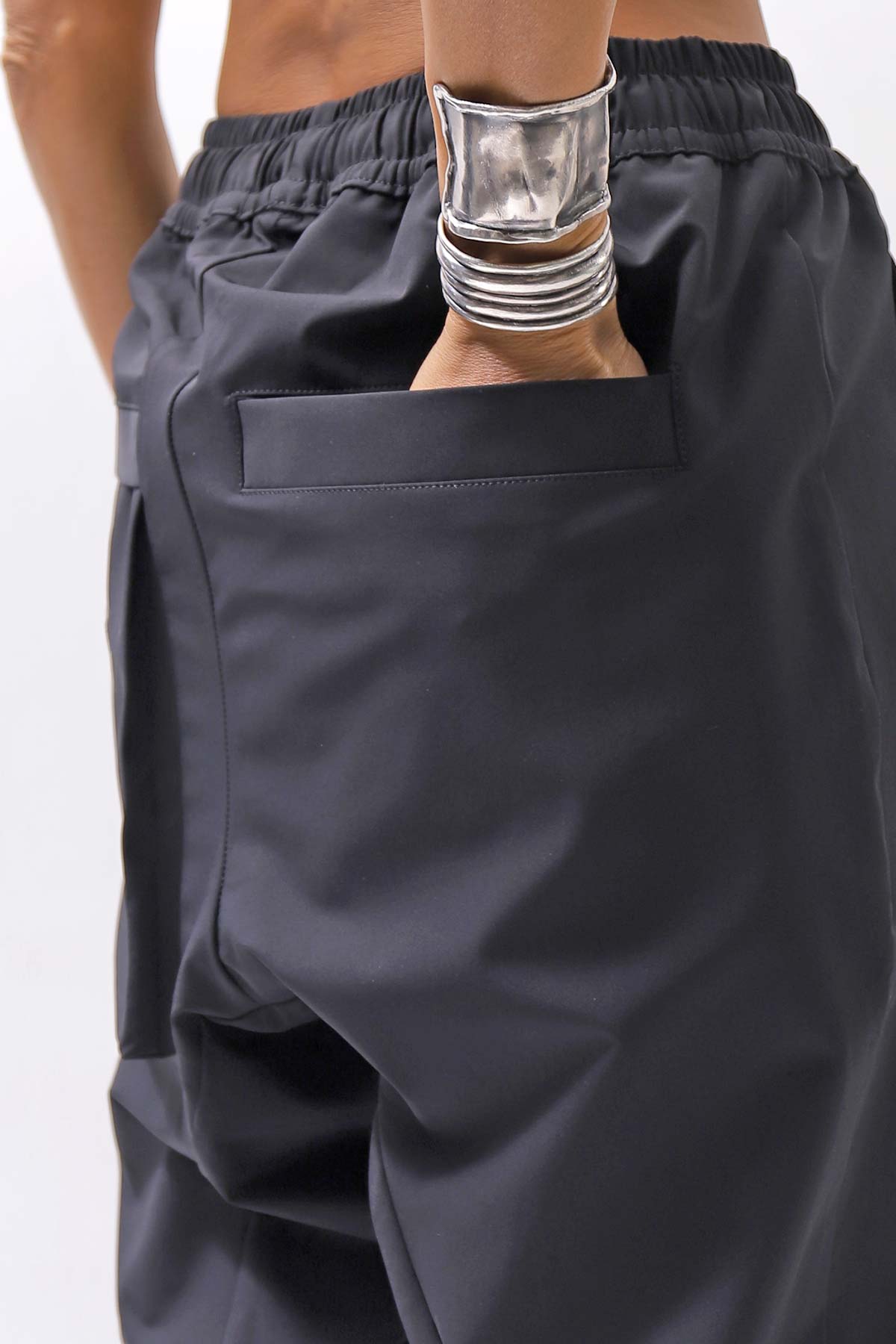 【thom/krom】 UNISEX LIGHT NYLON STRETCH PANTS MP56_BLACK