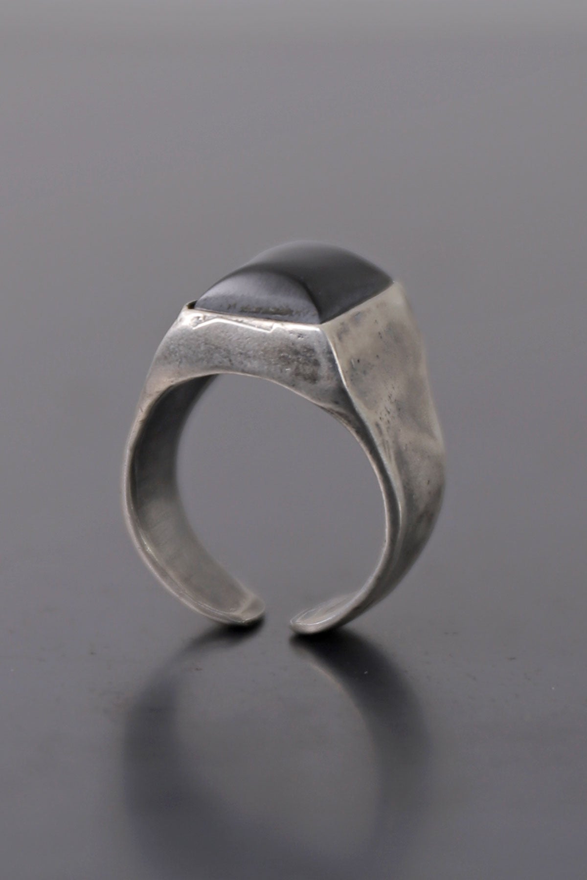 【GOTI】 SQUARE ONYX SILVER RING_AN1015