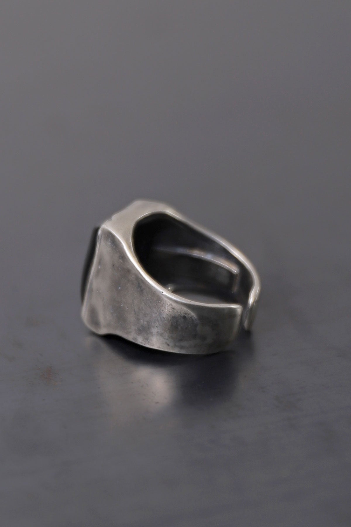 【GOTI】 SQUARE ONYX SILVER RING_AN1015