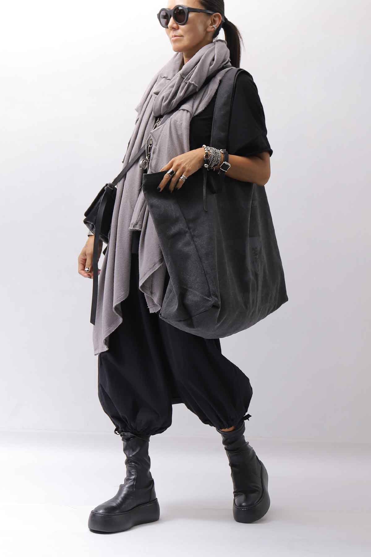 【End of SUMMER GIFT】 QUADRATO MEGA BAG_WASH BLACK