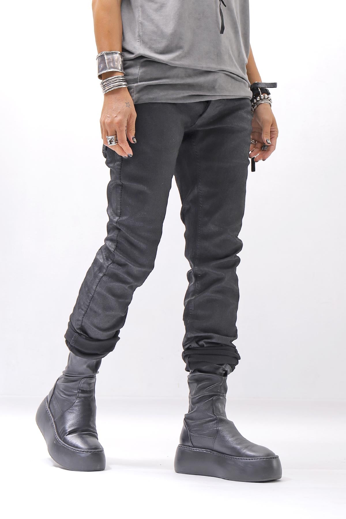 【thom/krom】 UNISEX COATED STRETCH DENIM PANTS MT107_BLACK COATED