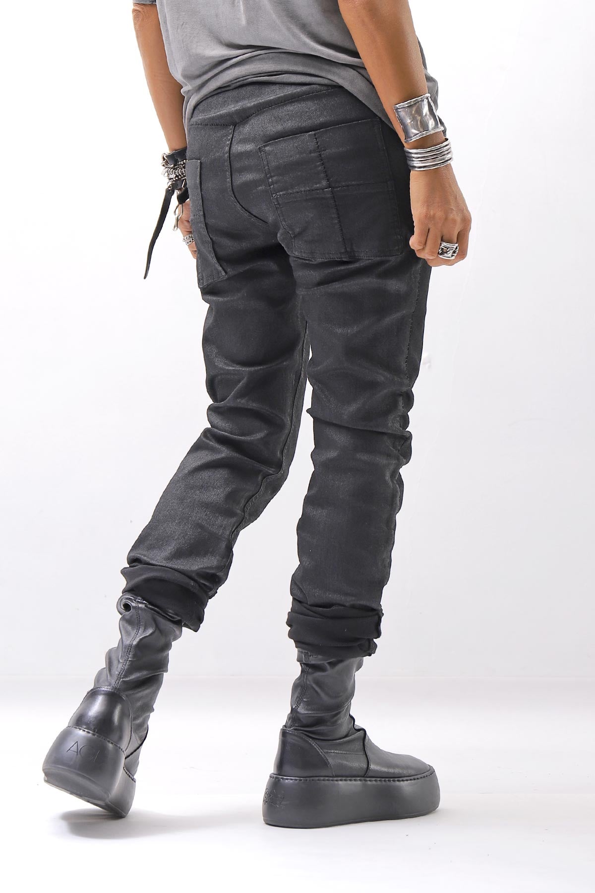 【thom/krom】 UNISEX COATED STRETCH DENIM PANTS MT107_BLACK COATED