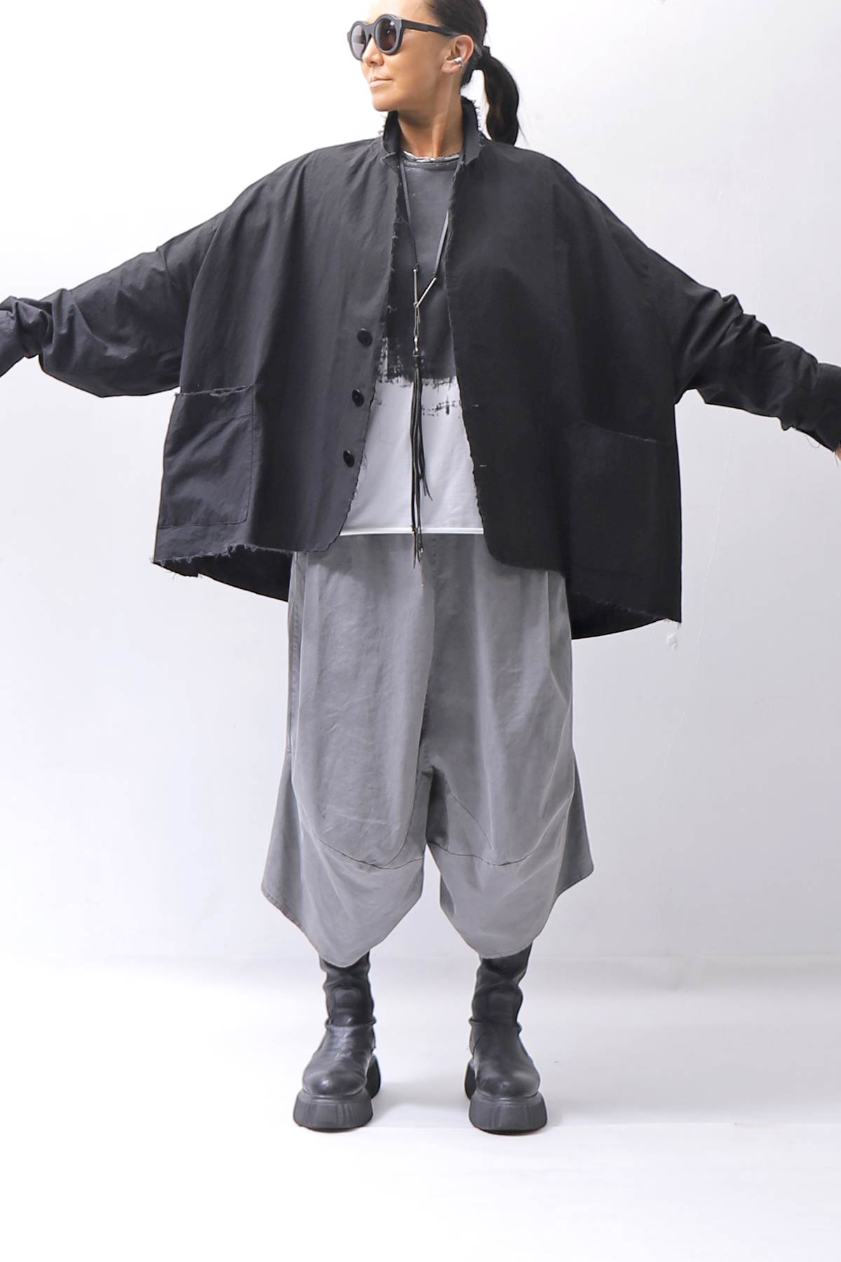 【bajra】 UNISEX LIGHT COTTON SHIRT BLOUSON SHORT 157QB01SH_BLACK