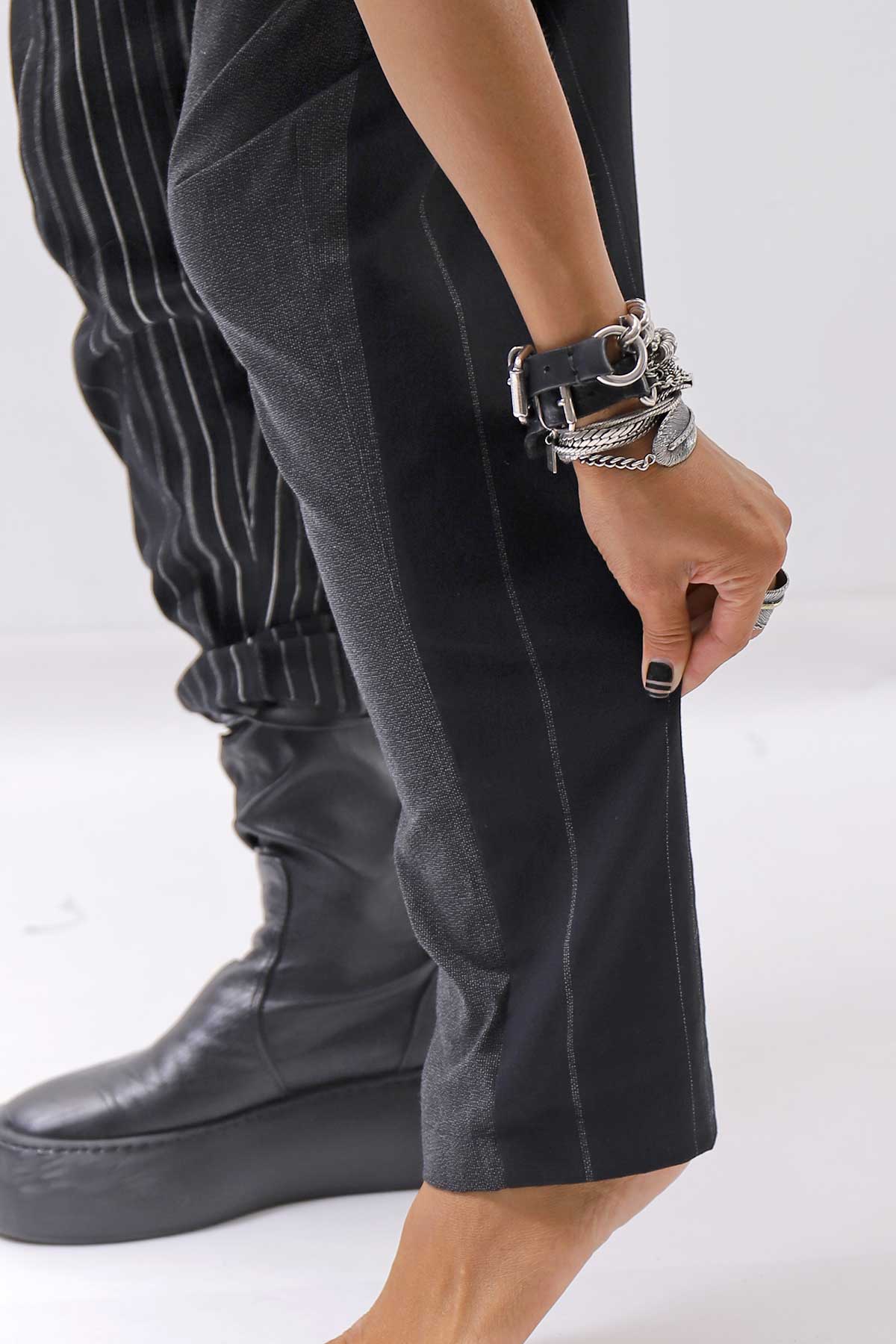【NOSTRASANTISSIMA】UNISEX MIXED STRIPES PANTS P17_BLACK