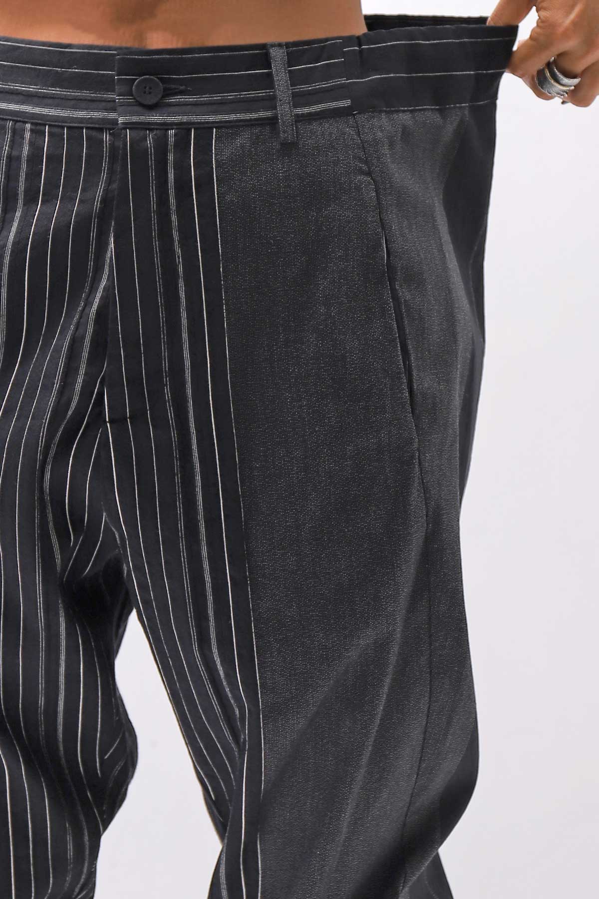 【NOSTRASANTISSIMA】UNISEX MIXED STRIPES PANTS P17_BLACK