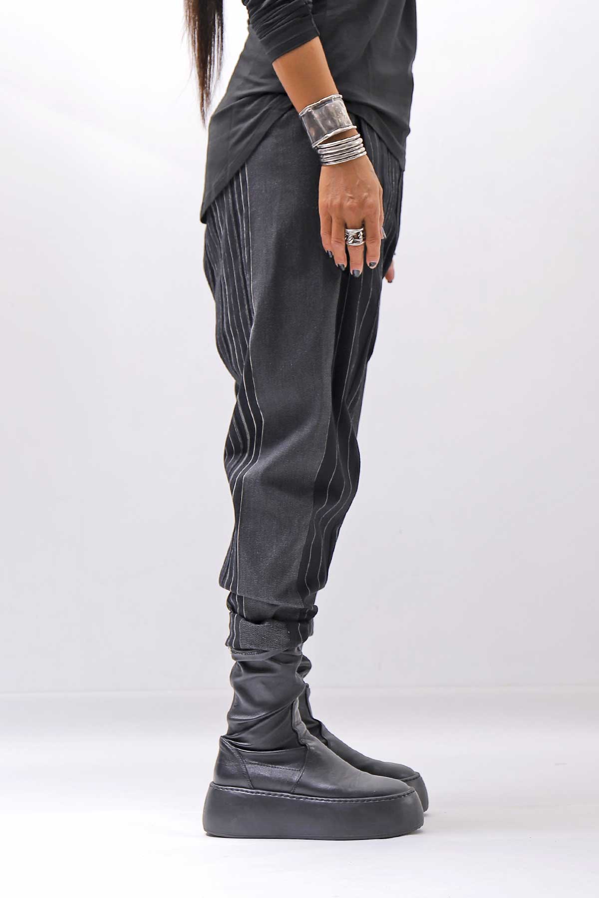 【NOSTRASANTISSIMA】UNISEX MIXED STRIPES PANTS P17_BLACK