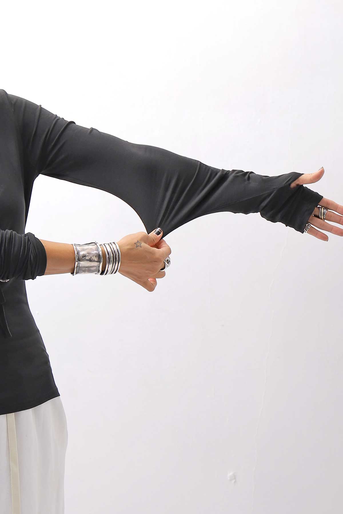 【NOSTRASANTISSIMA】 STRETCH COTTON FRONT BUTTON TOPS A124_BLACK