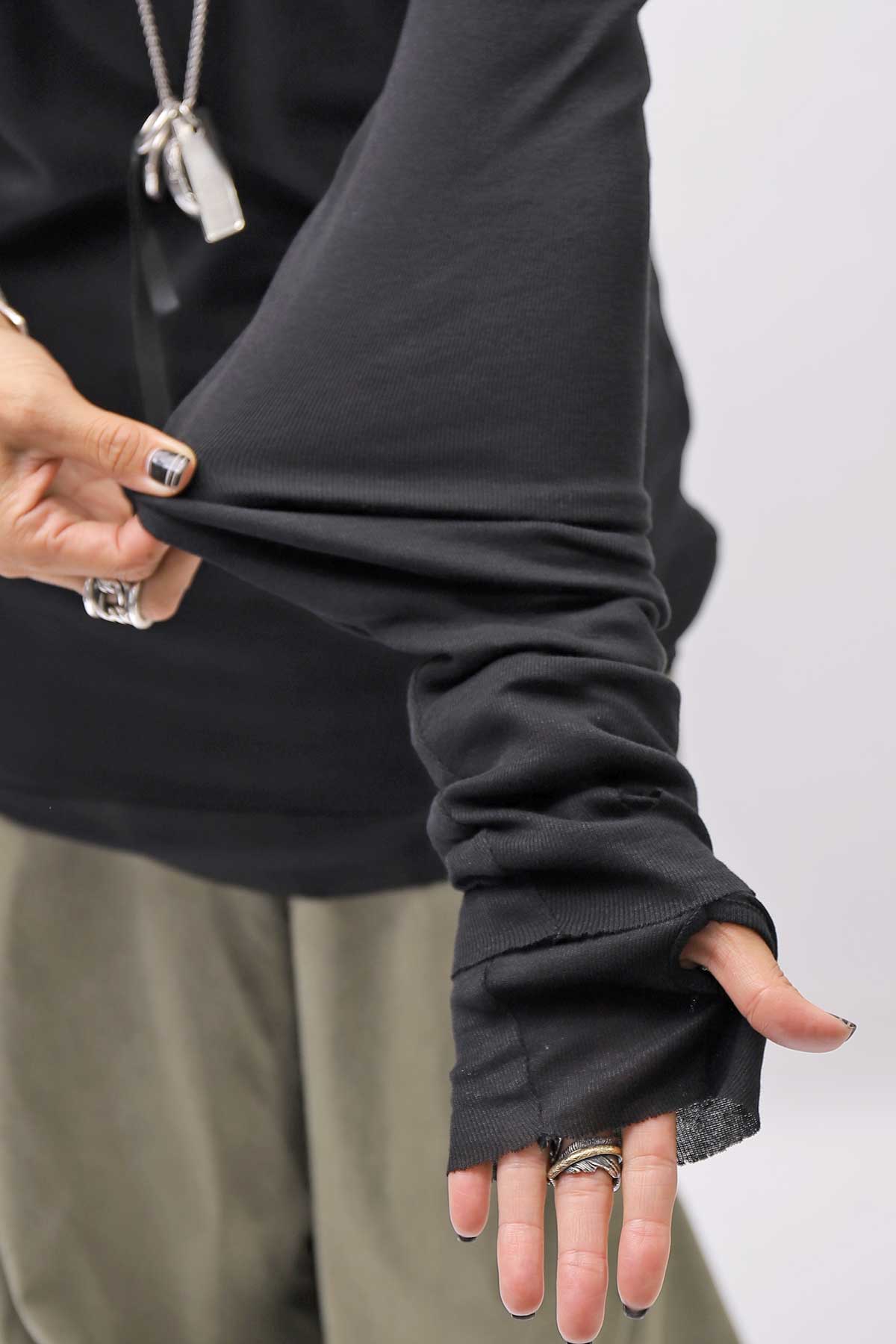 【thom/krom】 UNISEX COTTON CRASHED &amp; LAYERED REGULAR FIT LONG SLEEVE TOPS MTS969_BLACK