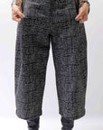 【NOSTRASANTISSIMA】 UNISEX TWEED FRONT TUCK PANTS P118_TWEED BLACK