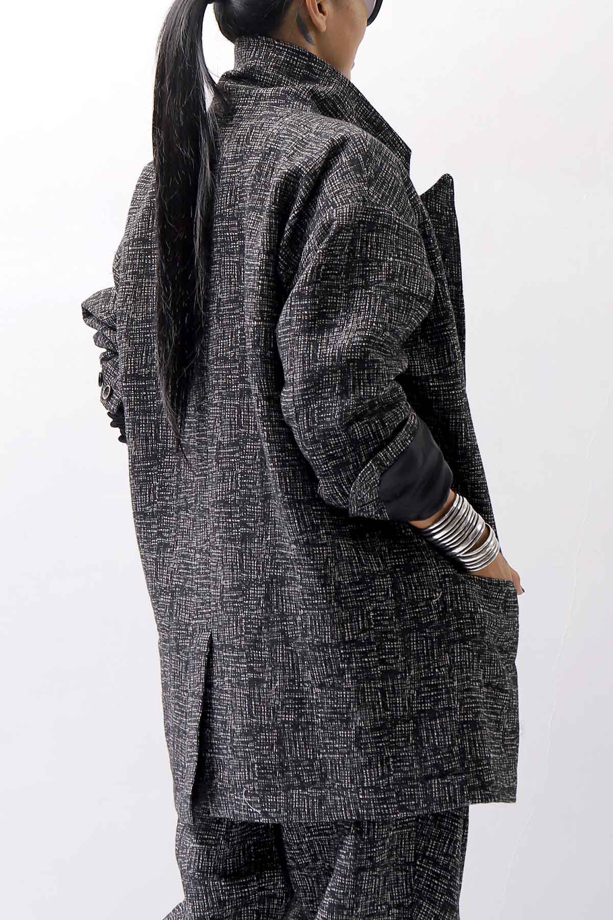 【NOSTRASANTISSIMA】 UNISEX OVERSIZED TWEED DOUBLE BUTTON JACKET J116_TWEED BLACK