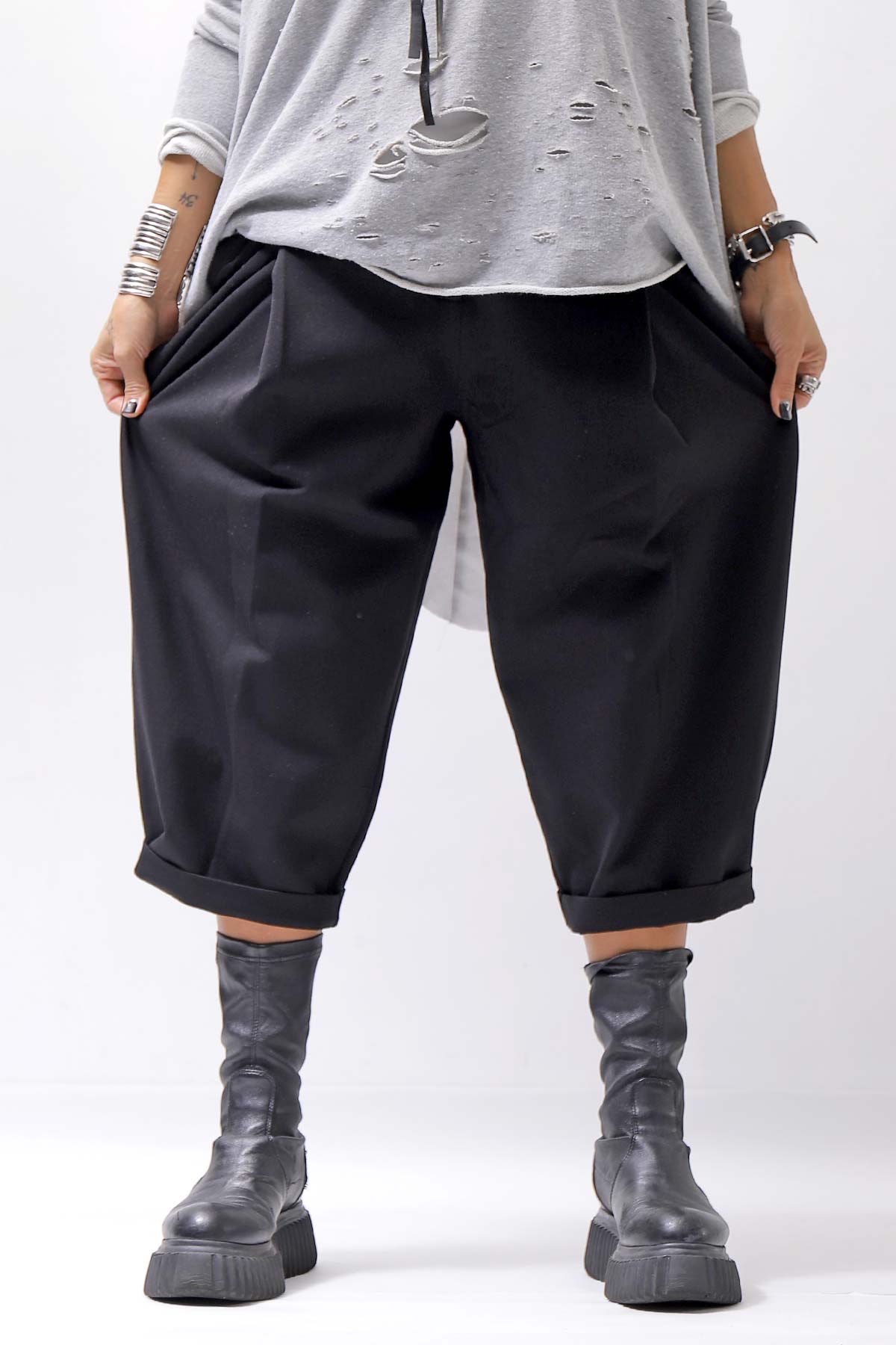 【NOSTRASANTISSIMA】 UNISEX STRETCH FRONT TUCK PANTS P118_BLACK