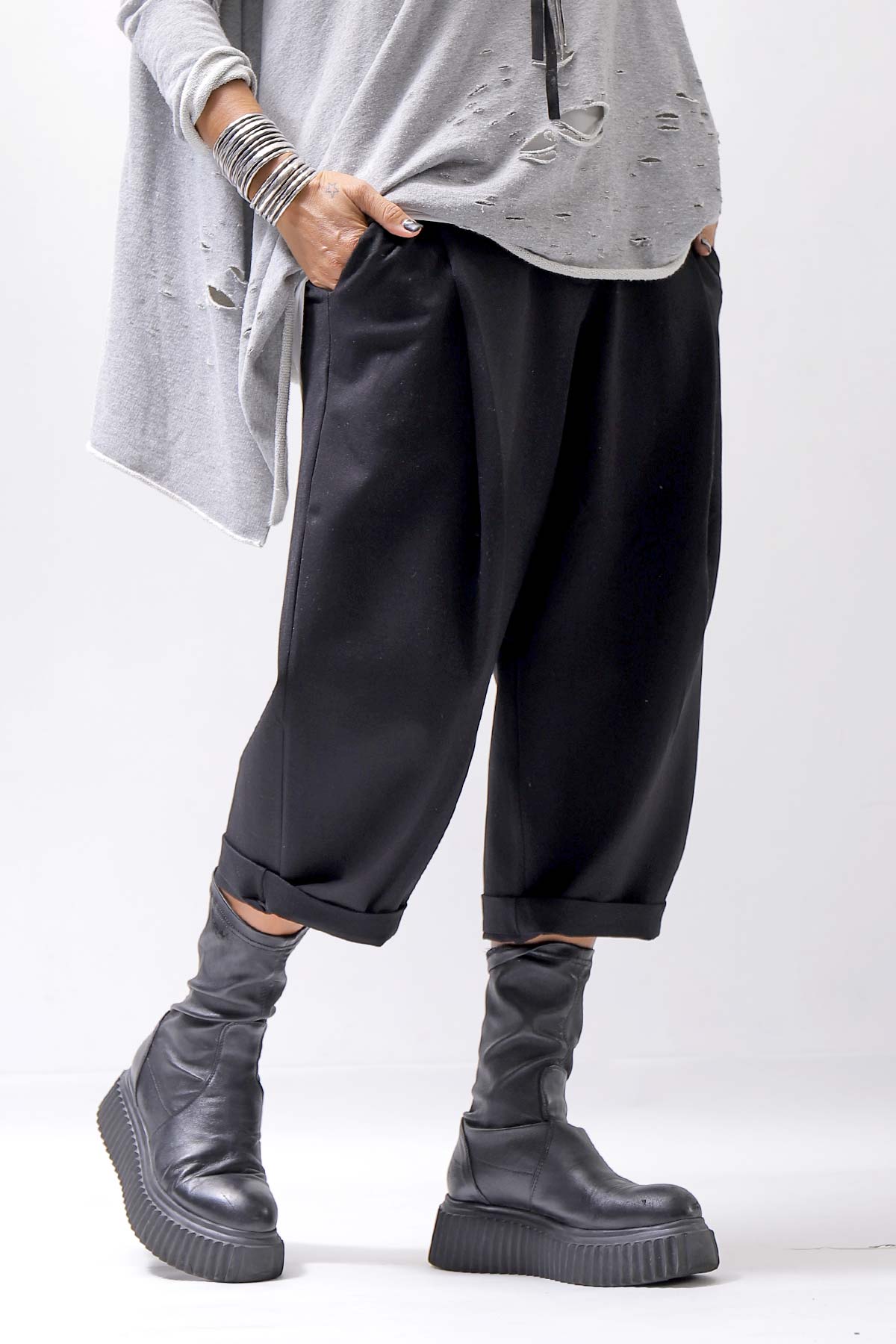 【NOSTRASANTISSIMA】 UNISEX STRETCH FRONT TUCK PANTS P118_BLACK