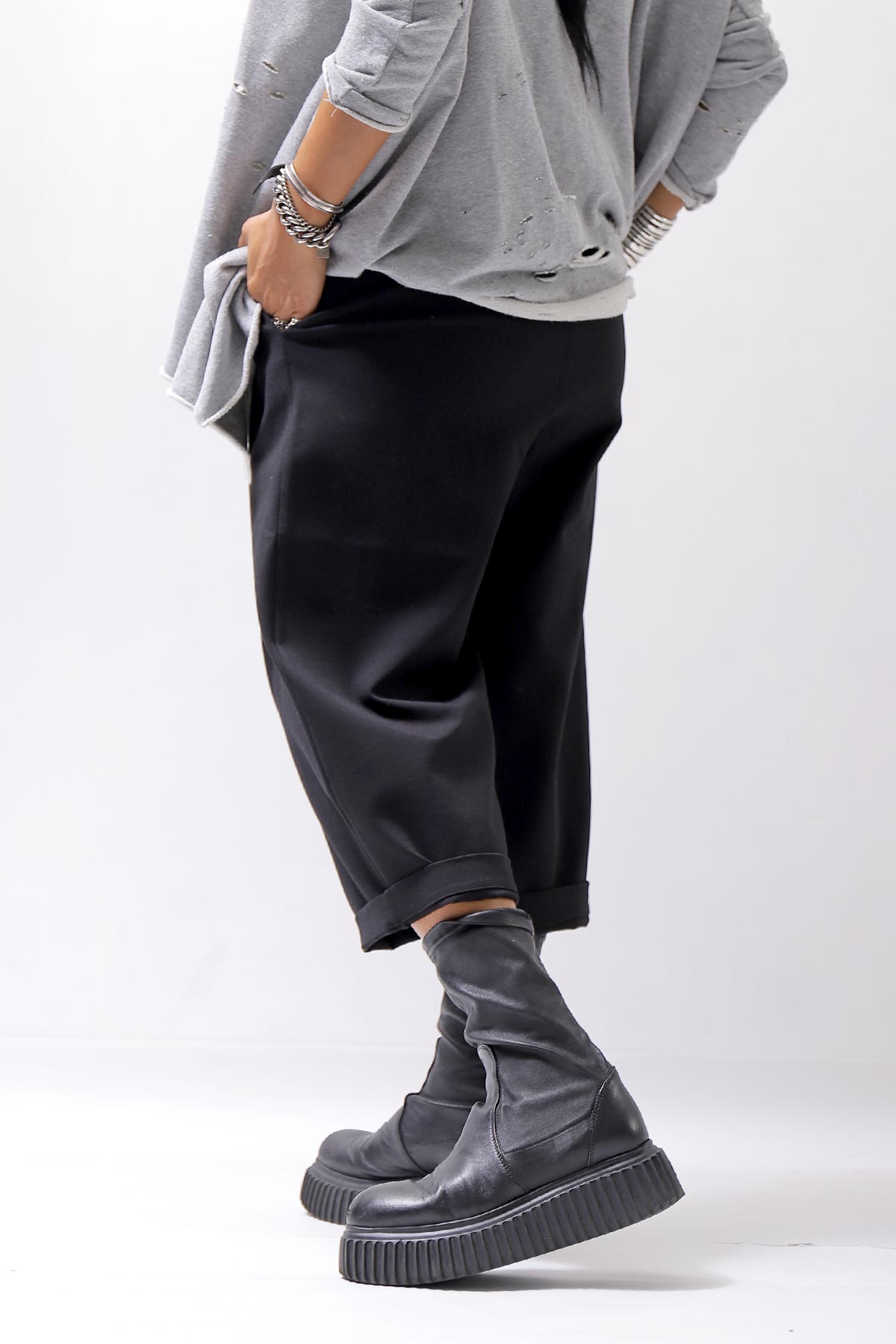 【NOSTRASANTISSIMA】 UNISEX STRETCH FRONT TUCK PANTS P118_BLACK