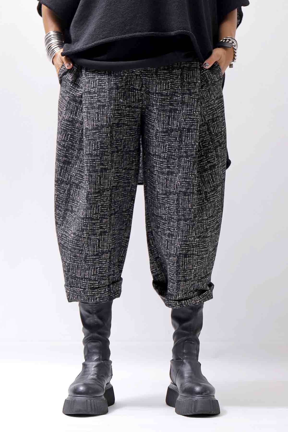 【NOSTRASANTISSIMA】 UNISEX TWEED FRONT TUCK PANTS P118_TWEED BLACK