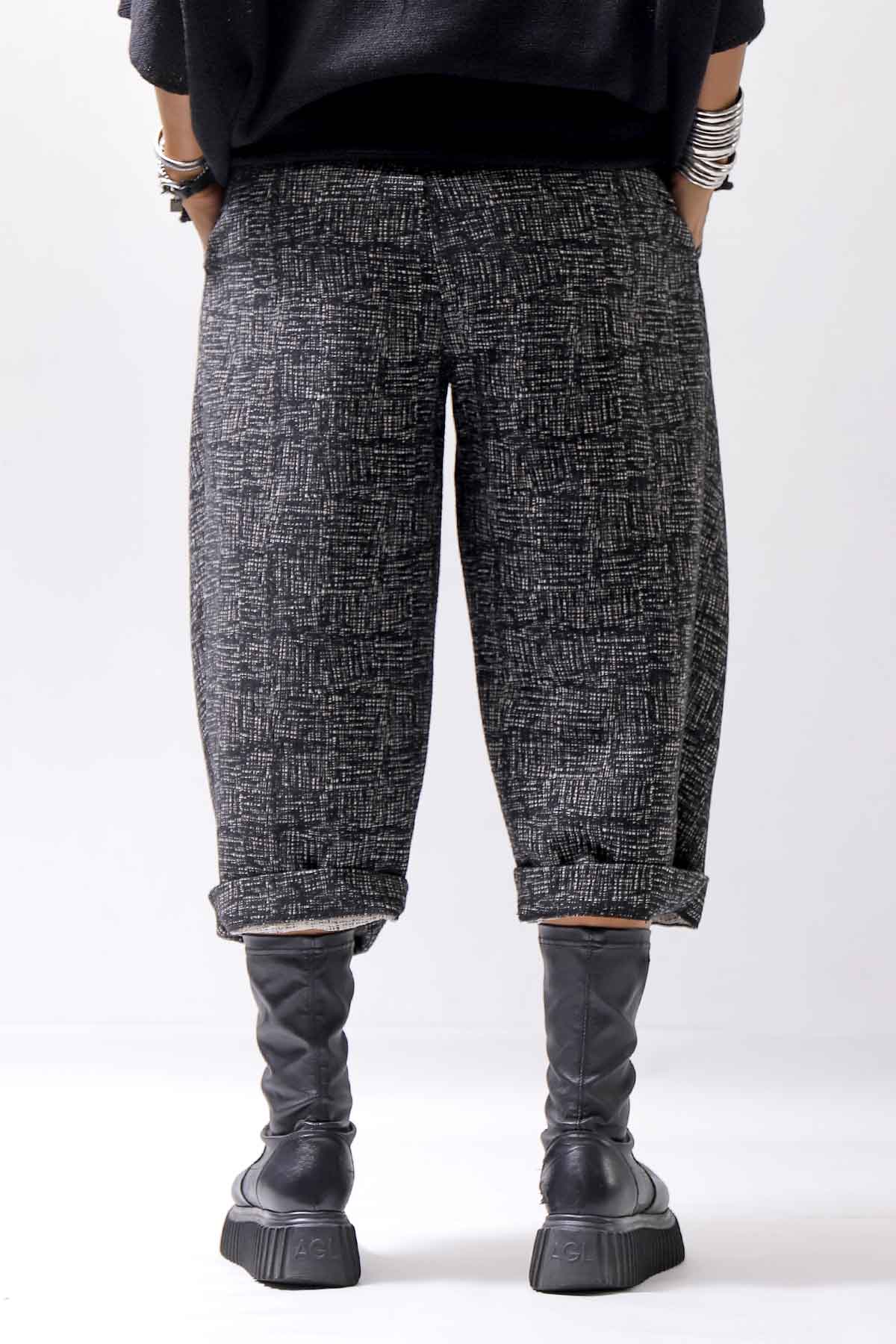 【NOSTRASANTISSIMA】 UNISEX TWEED FRONT TUCK PANTS P118_TWEED BLACK