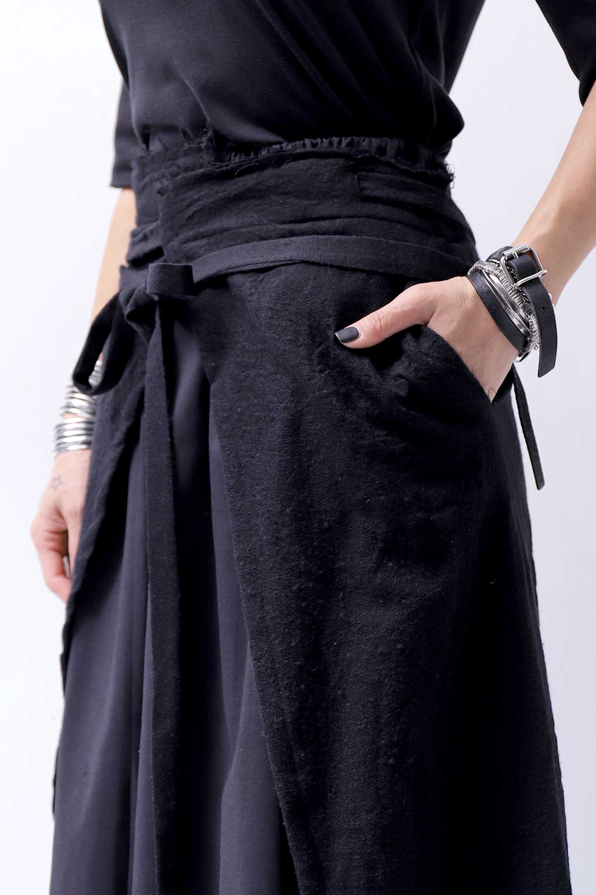 【NOSTRASANTISSIMA】 COVERED WRAP SKIRT SET G01_BLACK