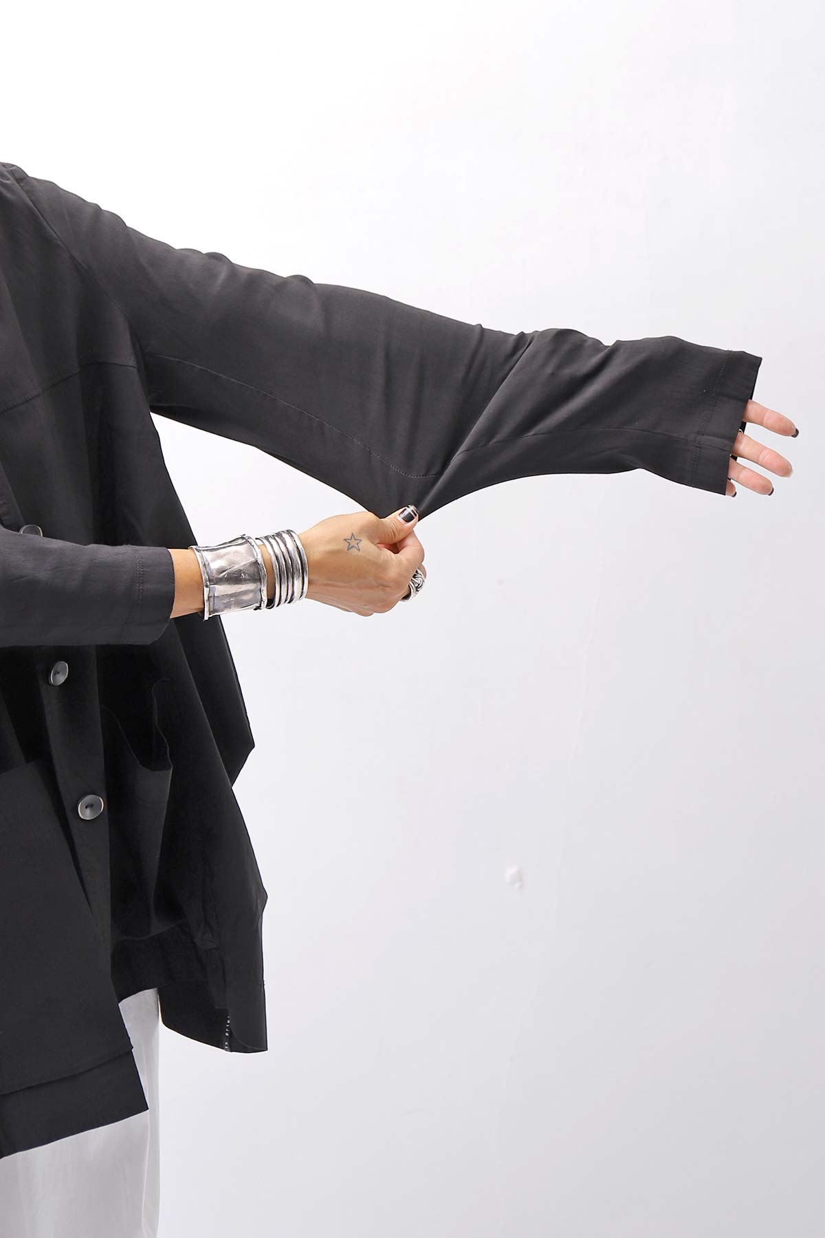 【Primordial is Primitive】 UNISEX STRETCH SHIRT BLOUSON 2026AL_BLACK