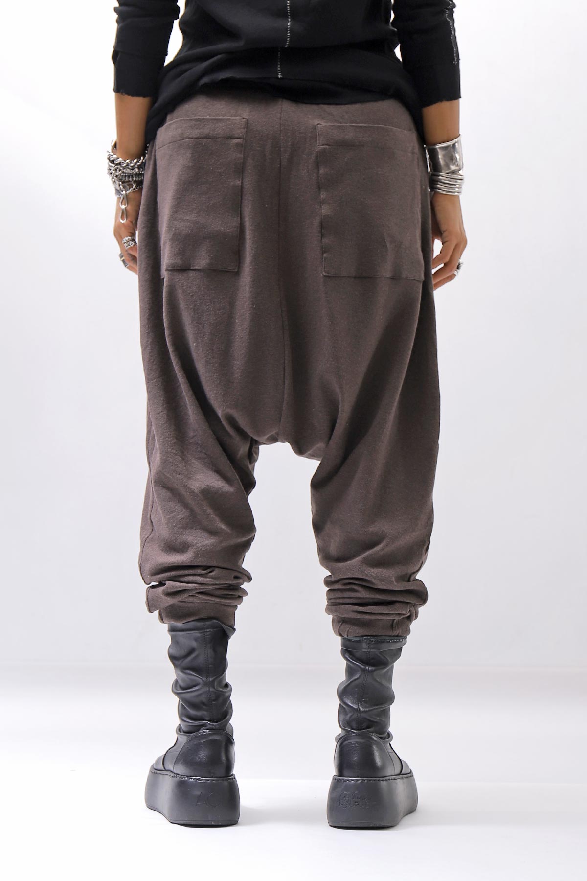 【studio b3】 UNISEX COTTON KNIT BOX SARROUEL RIBBED PANTS SHB2232_TRUFFLE