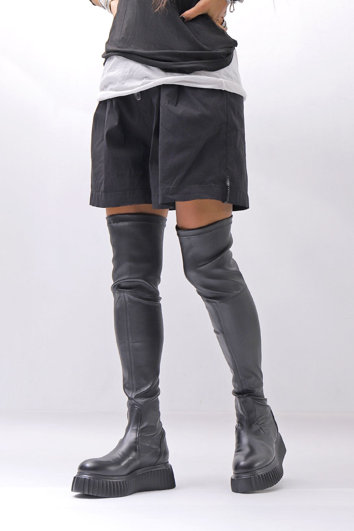 【AGL】 STRETCH LEATHER OVER-THE-KNEE HIGH BOOTS_BLACK