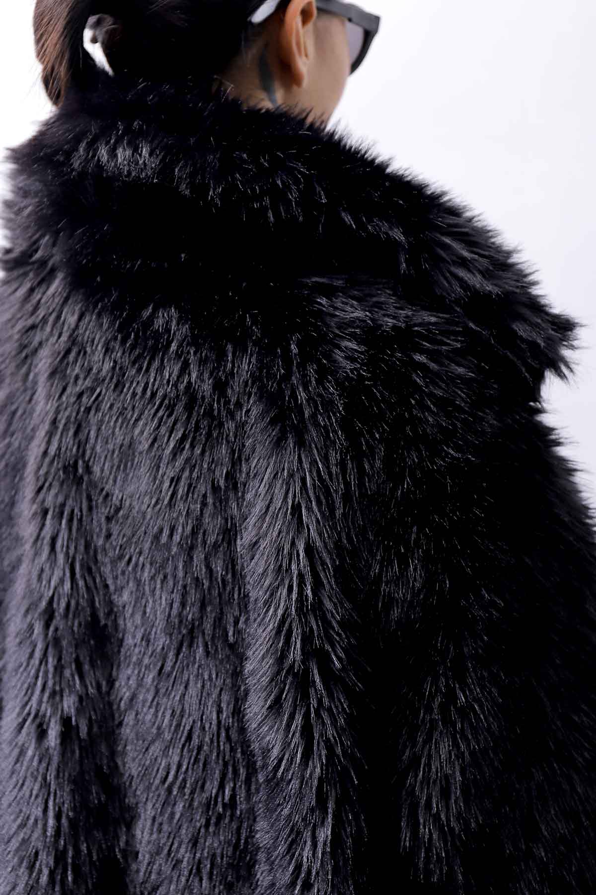 【RUNDHOLZ】 UNISEX FAUX FUR OVERSIZED COAT 324 1211_BLACK