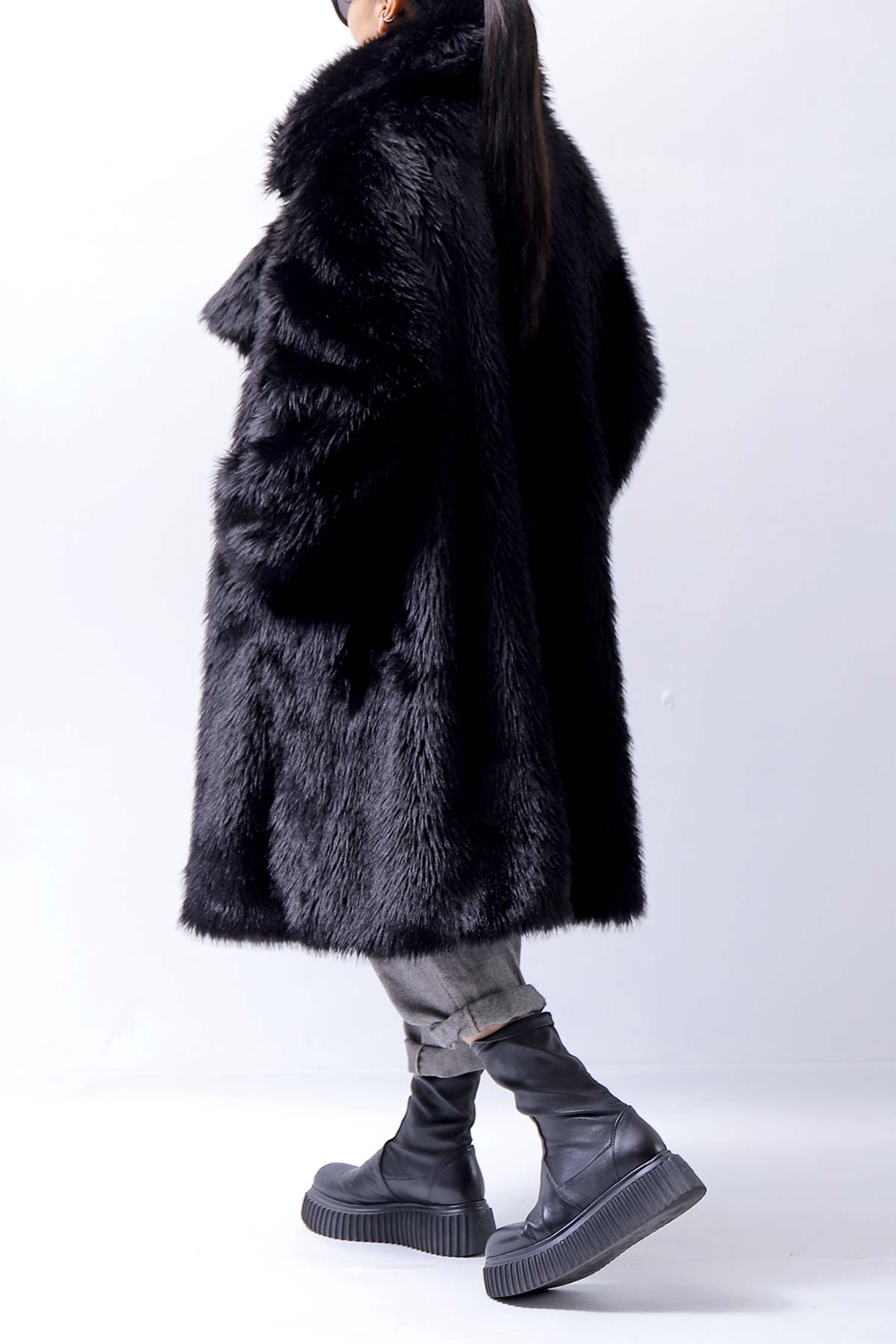 【RUNDHOLZ】 UNISEX FAUX FUR OVERSIZED COAT 324 1211_BLACK