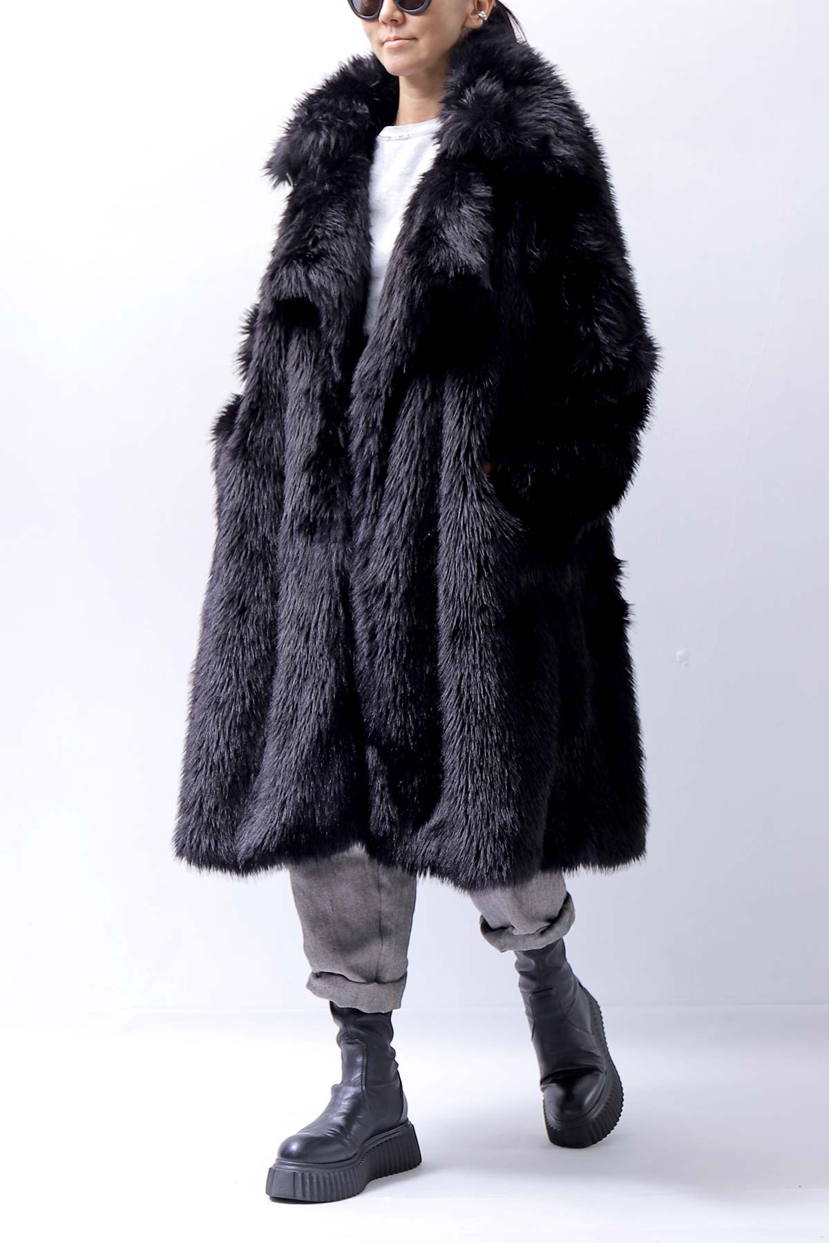 【RUNDHOLZ】 UNISEX FAUX FUR OVERSIZED COAT 324 1211_BLACK