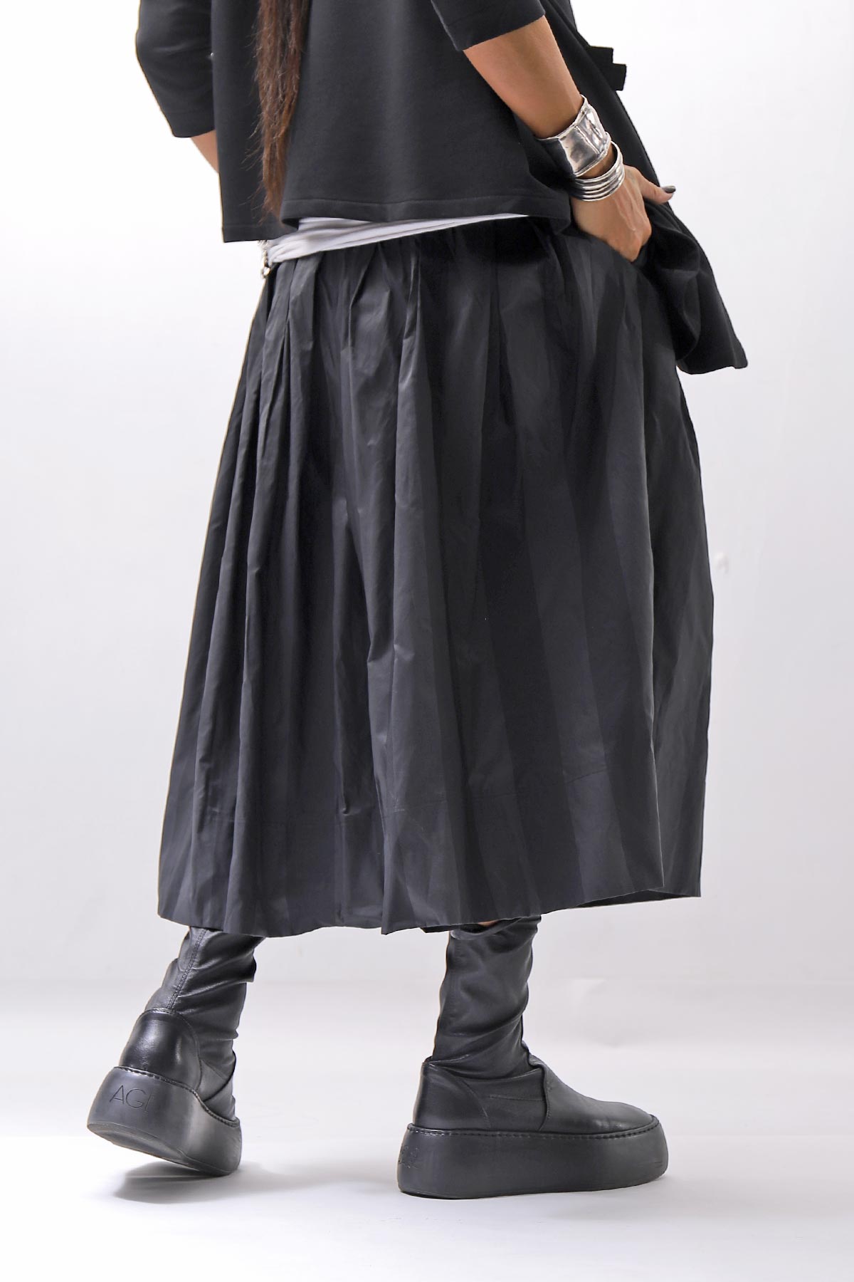 【PLÜ】 SHAPE MEMORY SKIRT PL09_WIDE STRIPE