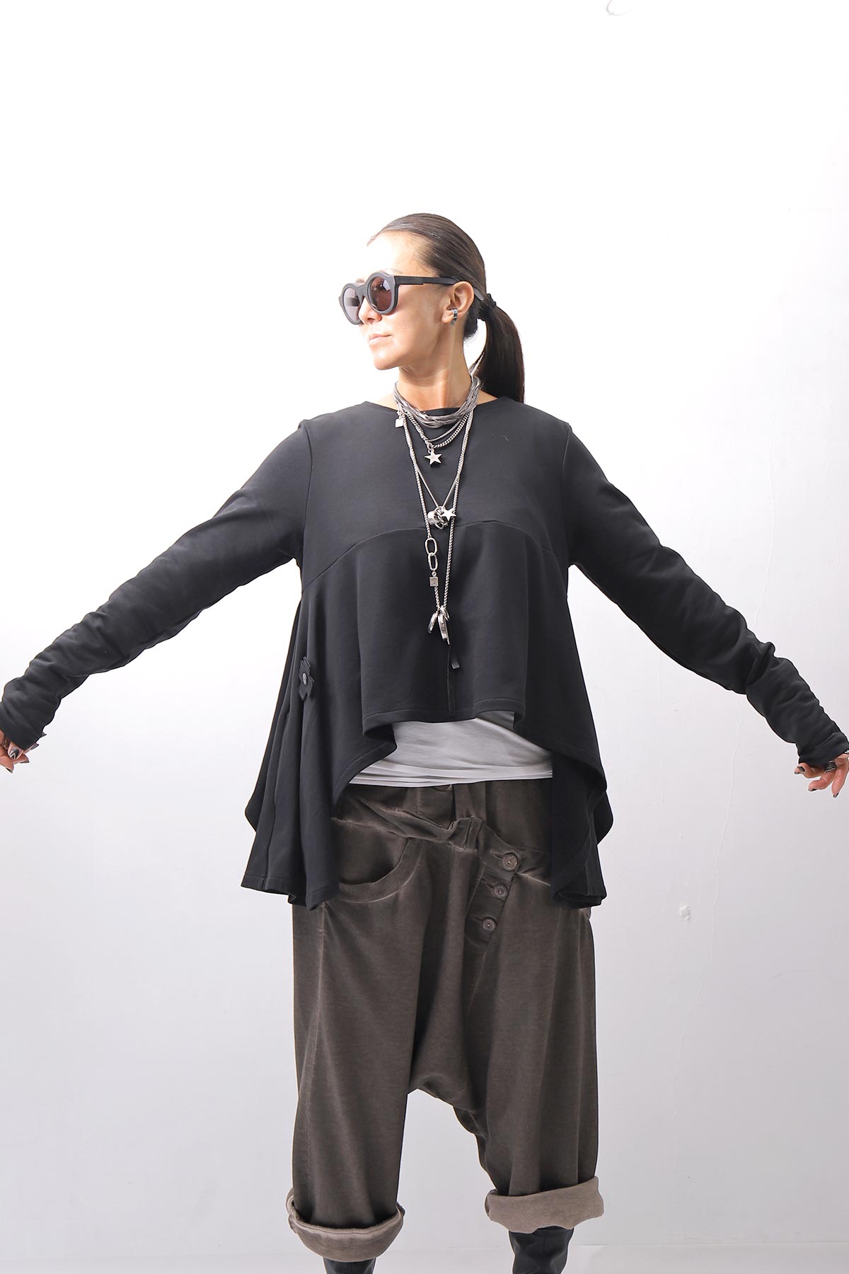 【PLÜ】 FLARED COTTON LIGHT SWEAT SHORT TOP PL11T_BLACK