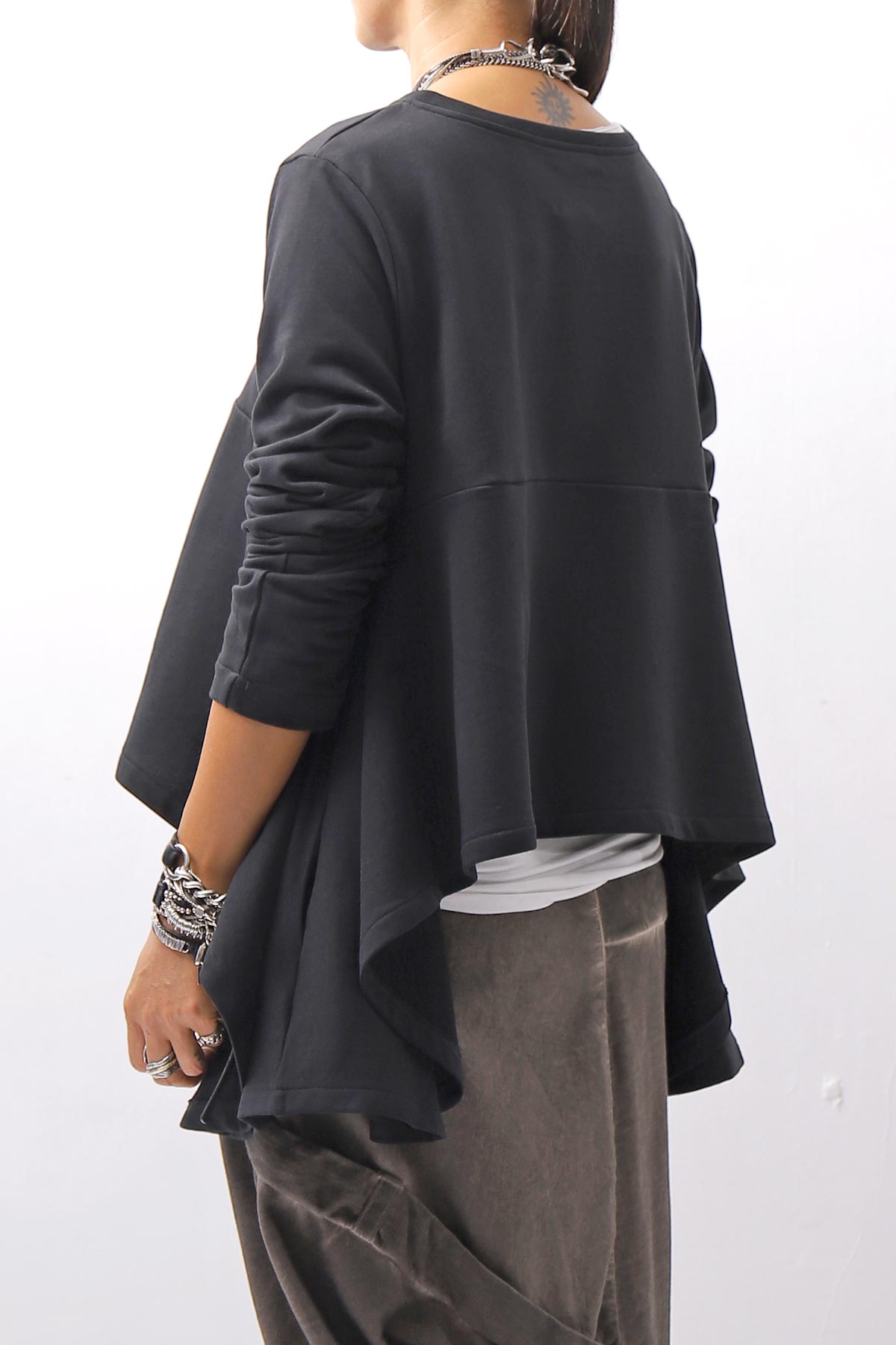 【PLÜ】 FLARED COTTON LIGHT SWEAT SHORT TOP PL11T_BLACK