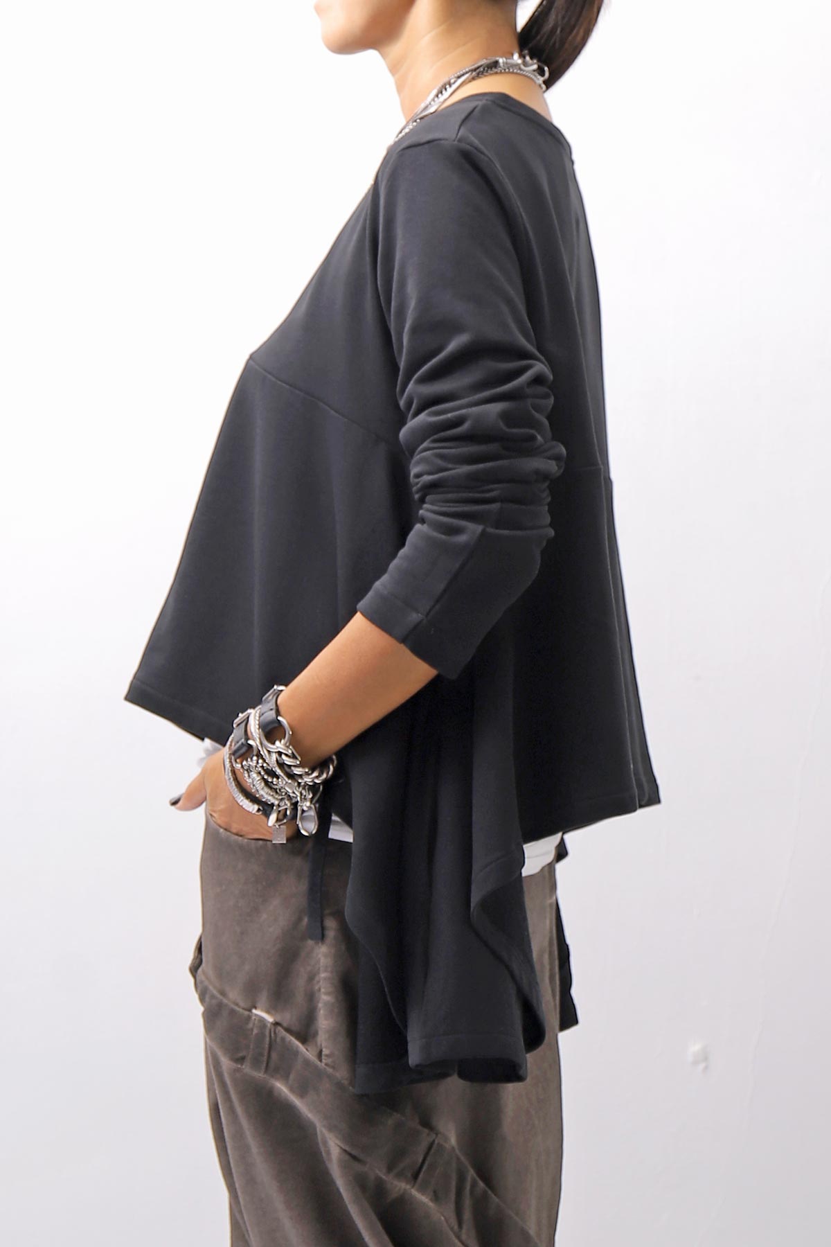 【PLÜ】 FLARED COTTON LIGHT SWEAT SHORT TOP PL11T_BLACK