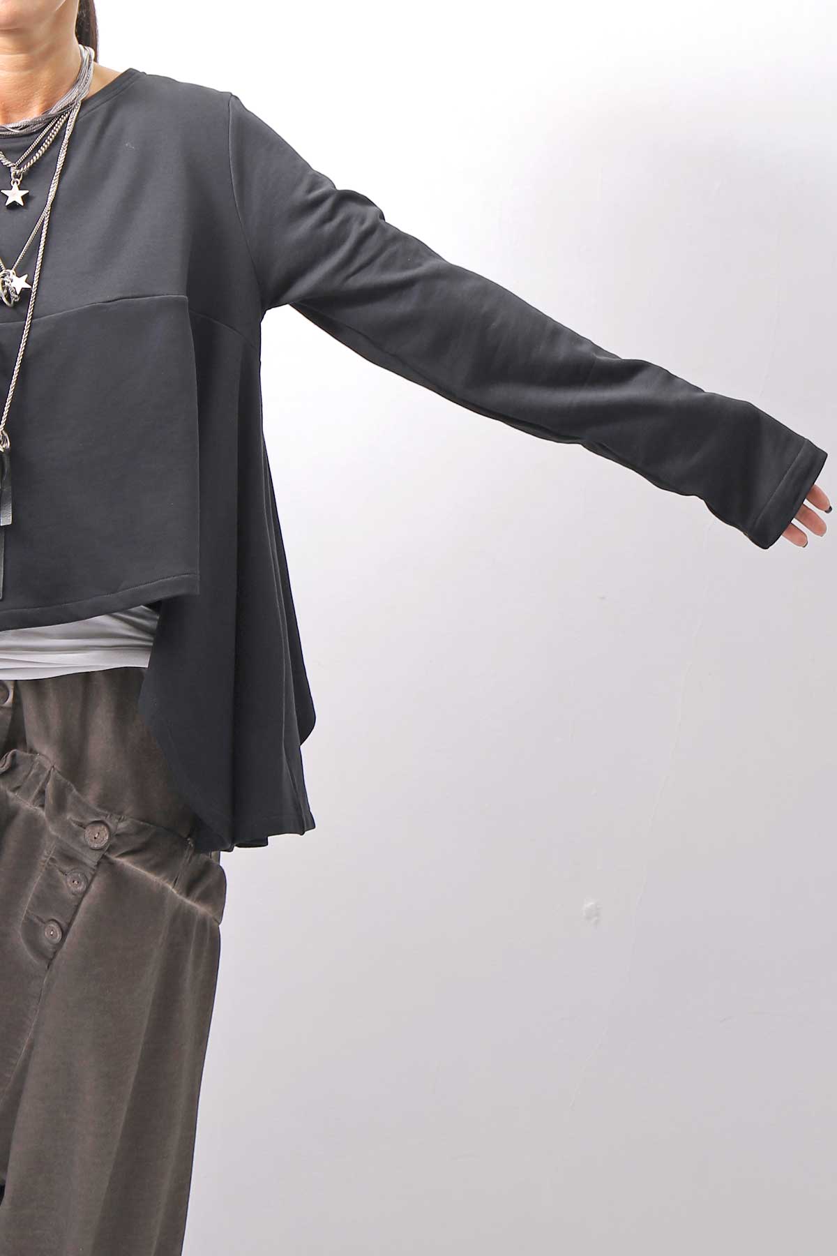 【PLÜ】 FLARED COTTON LIGHT SWEAT SHORT TOP PL11T_BLACK